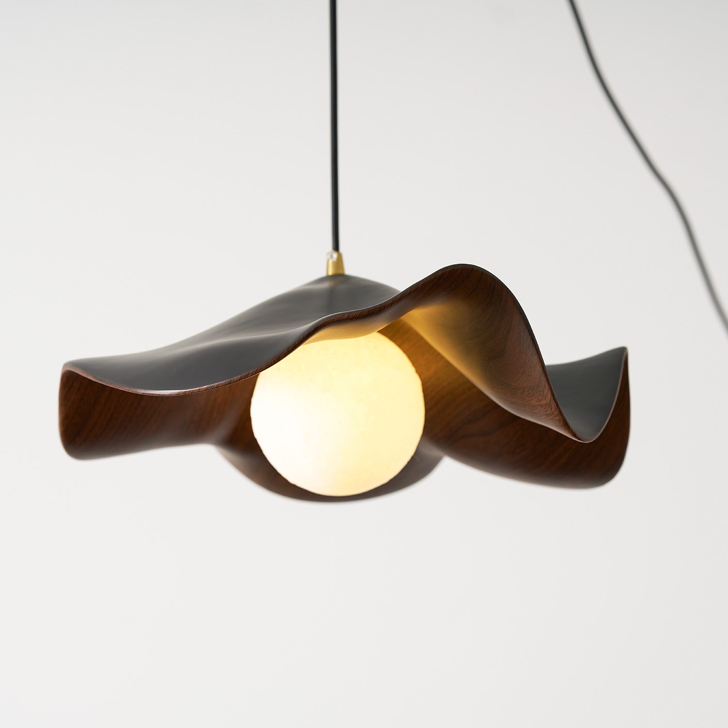 Zane Lotus Plug In Pendant Light