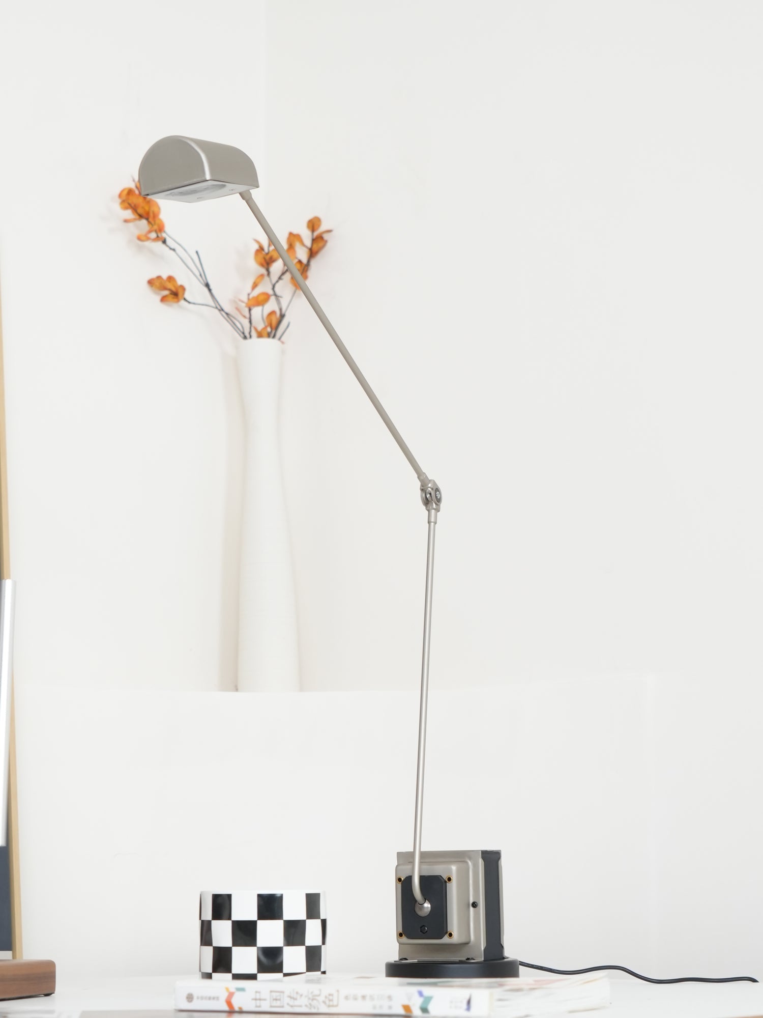 Halekao Table Lamp
