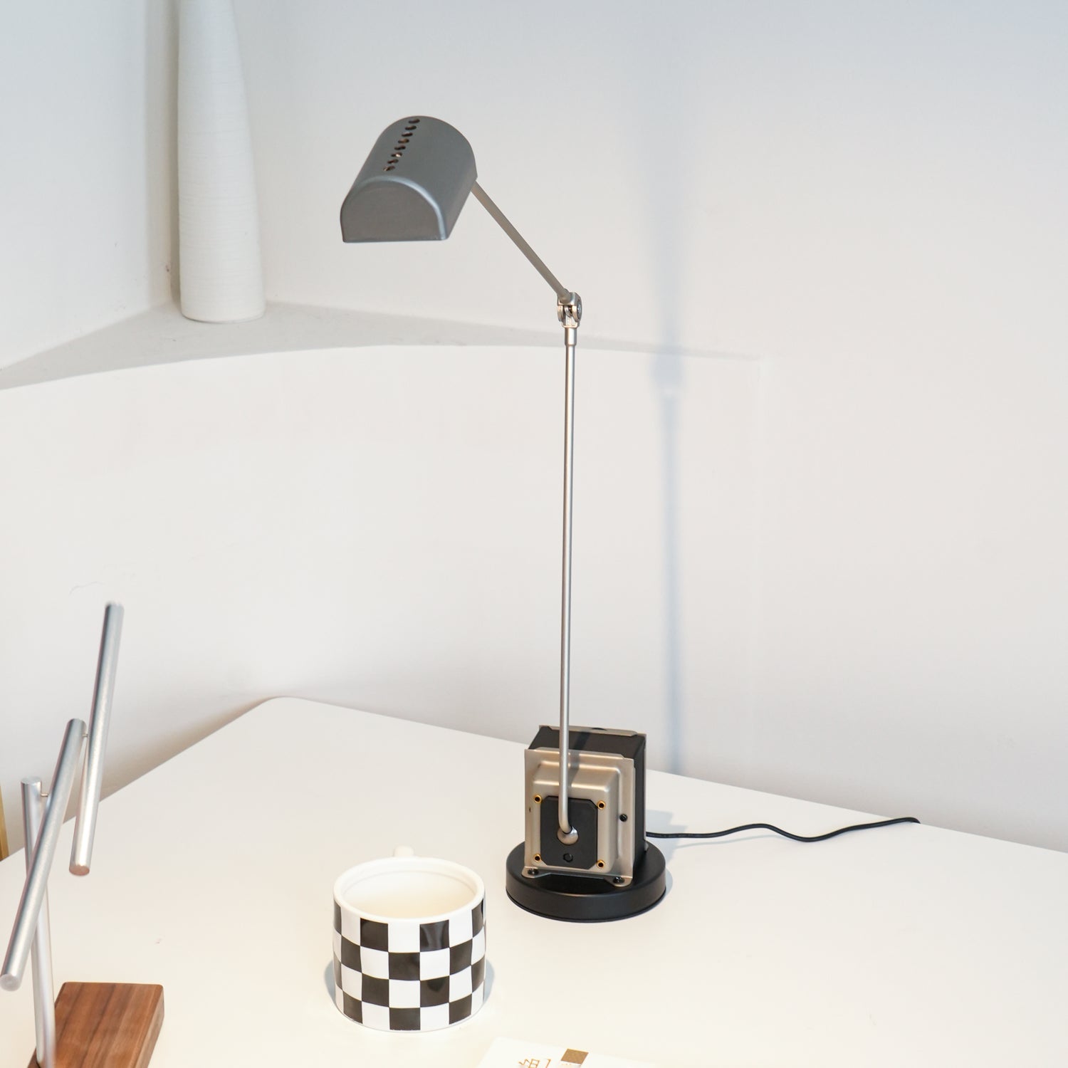 Halekao Table Lamp
