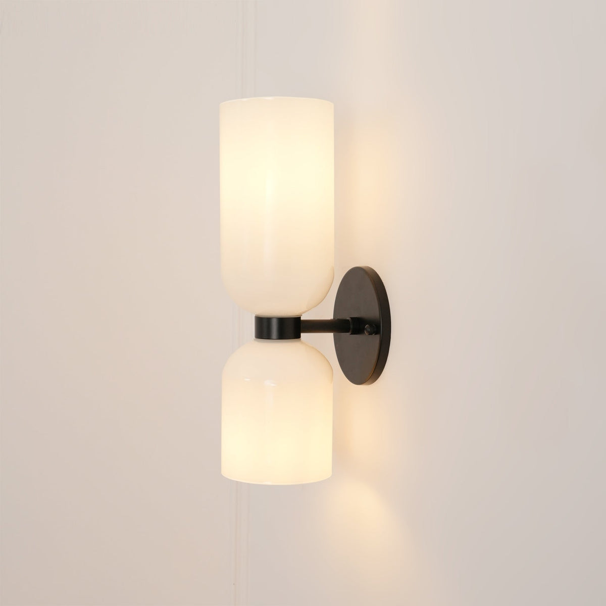Edie Wall Lamp – detail 2