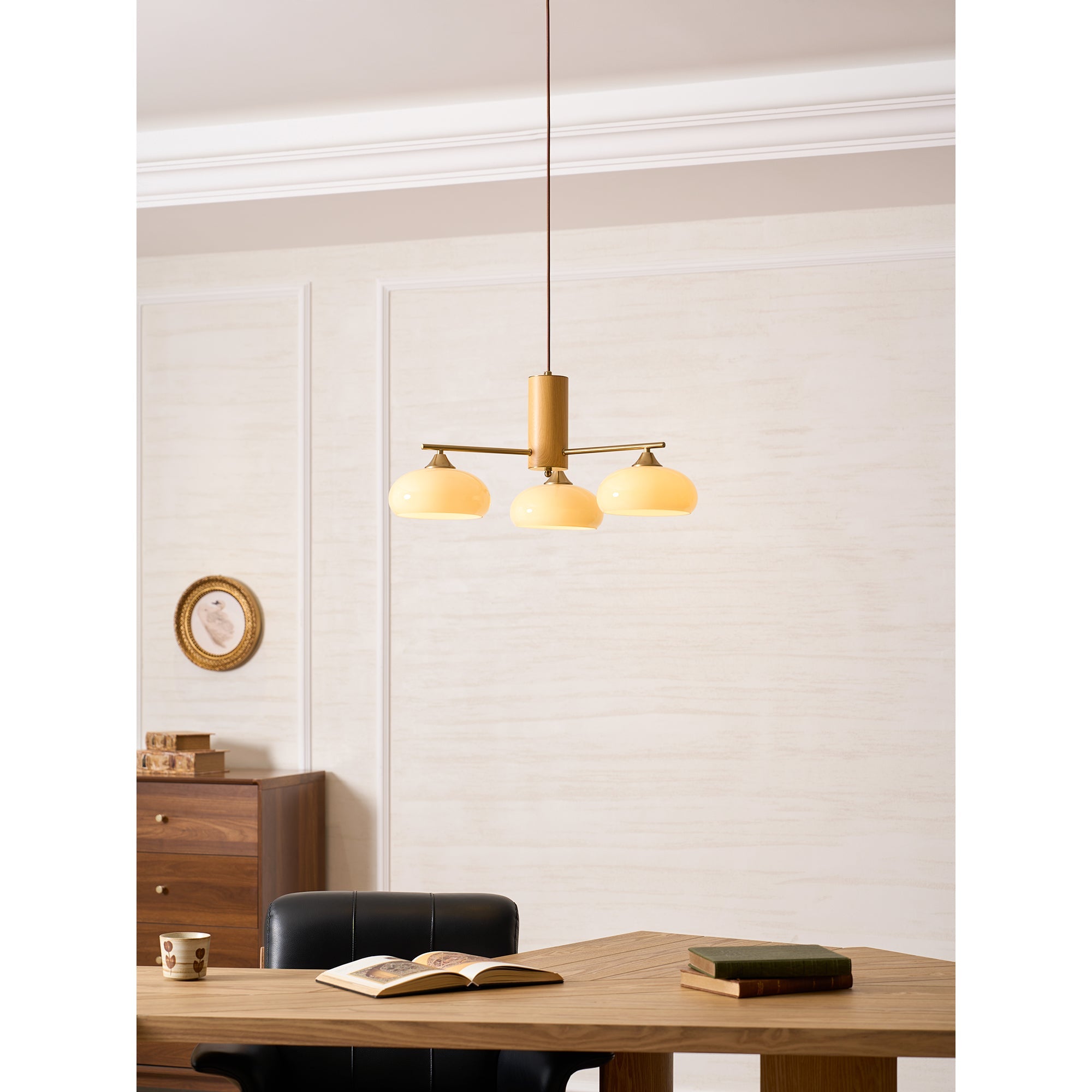 Avloio Chandelier
