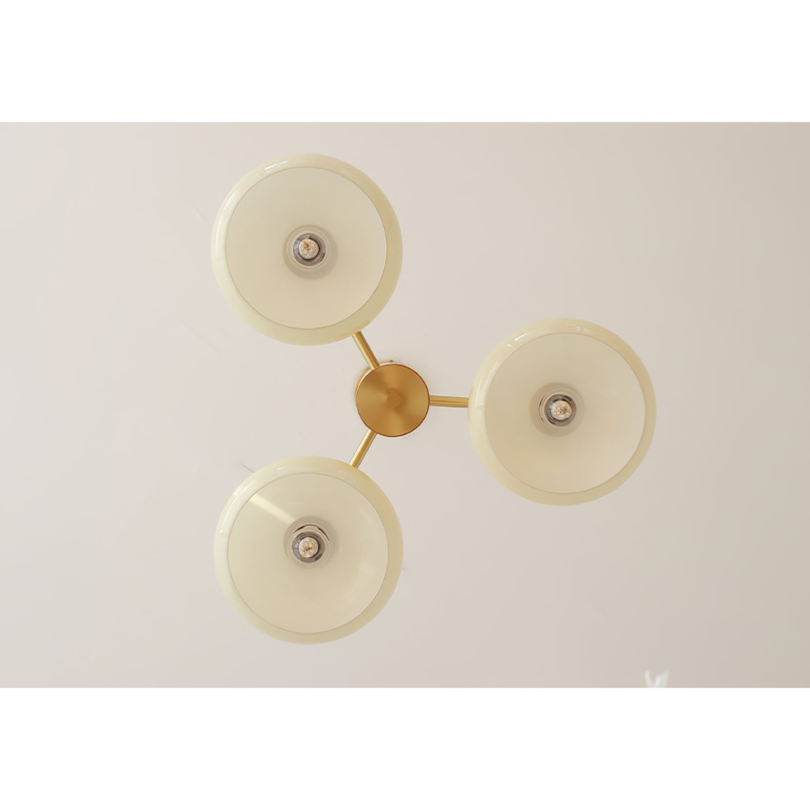 Avloio Chandelier