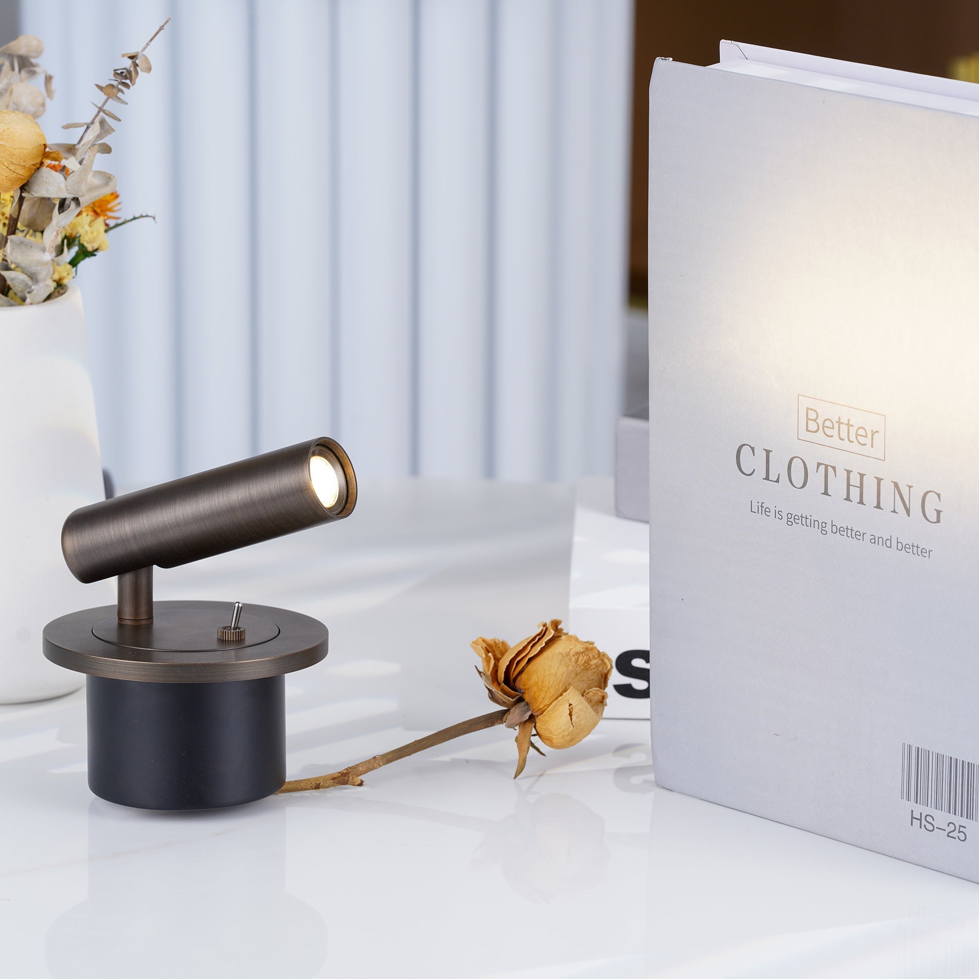Meso Reading Wall Light