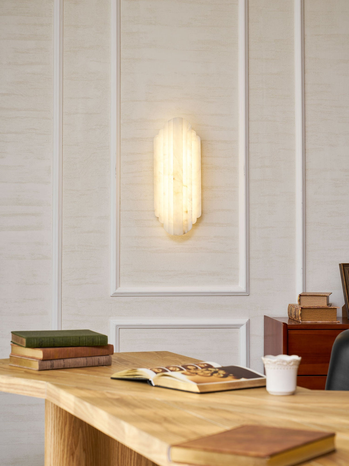 Estelle Alabaster Wall Sconce – detail 34