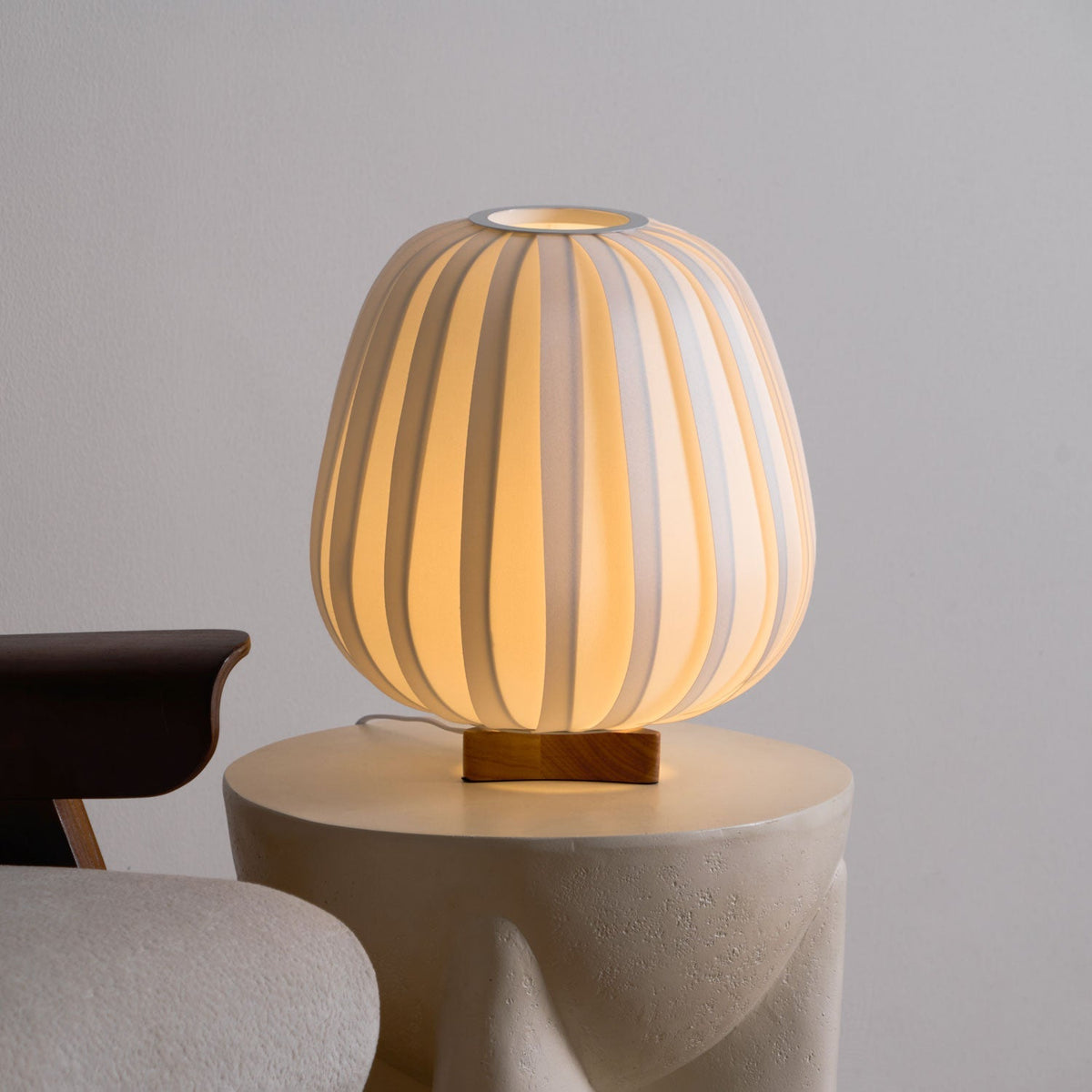 Evraay Minimalist Table Lamp