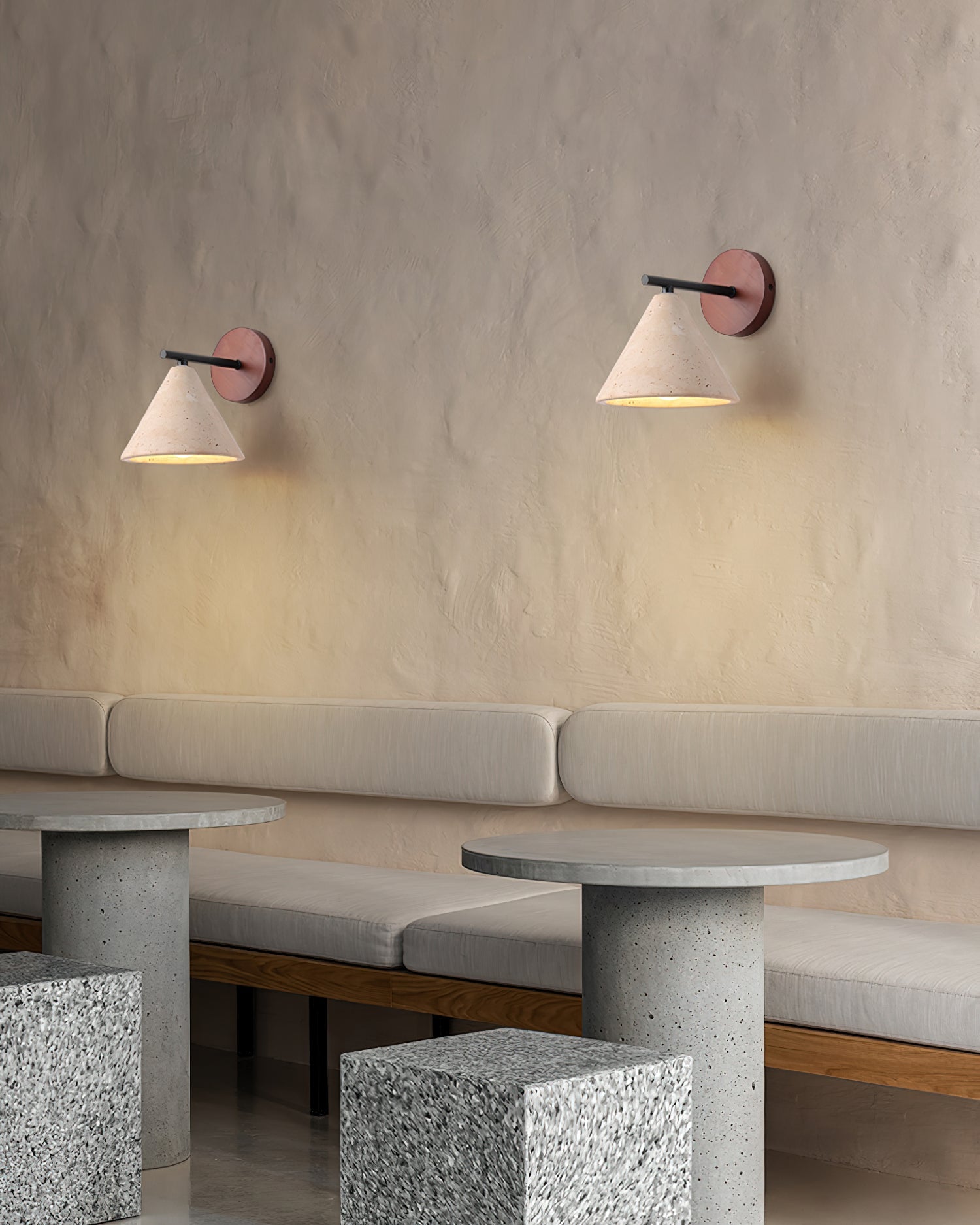 Delme Wall Light