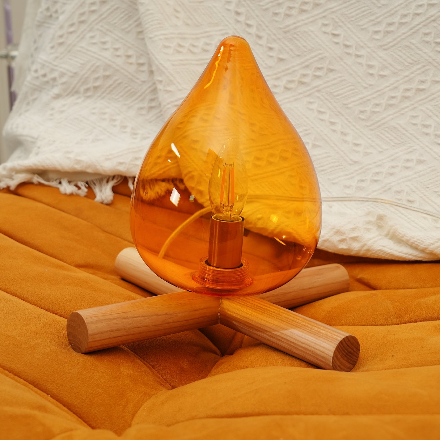 Bellin Wood Fire Table Lamp