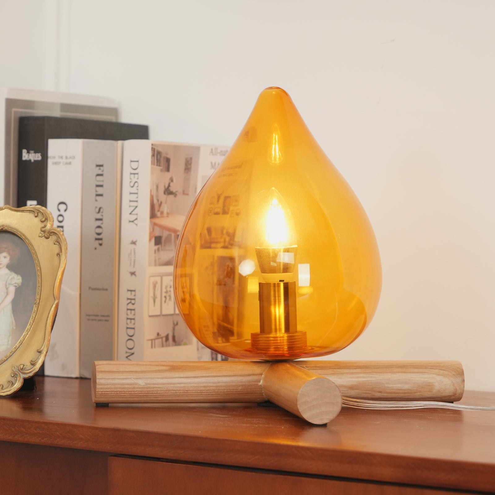 Bellin Wood Fire Table Lamp