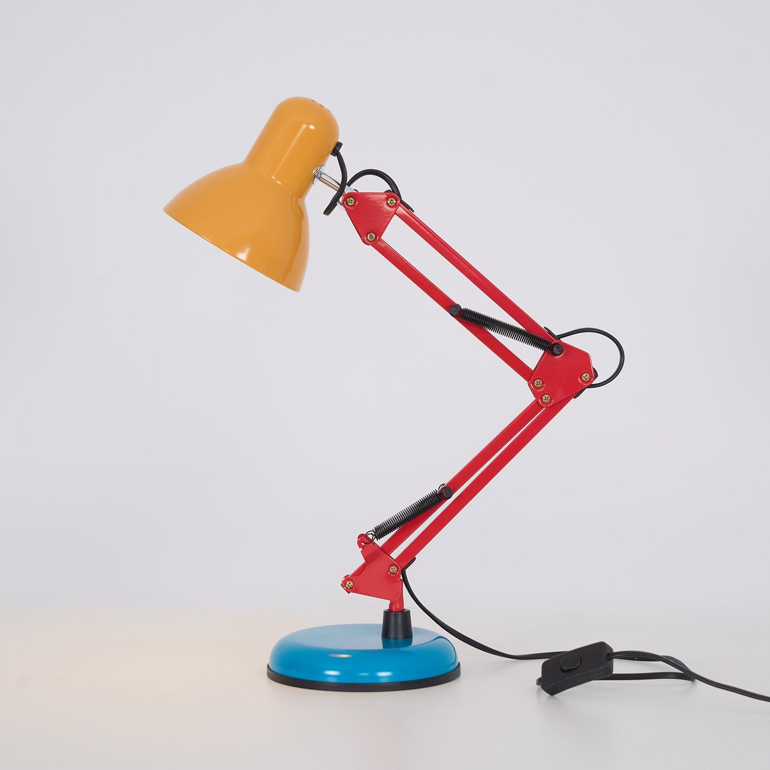 Callyn Table Lamp