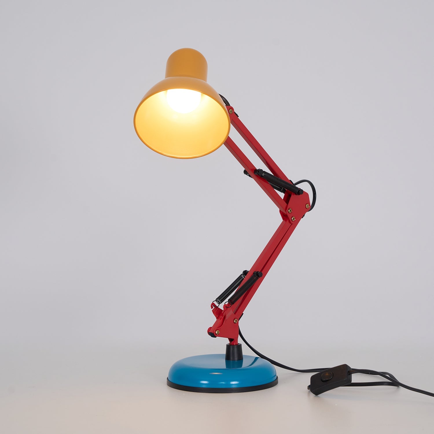 Callyn Table Lamp
