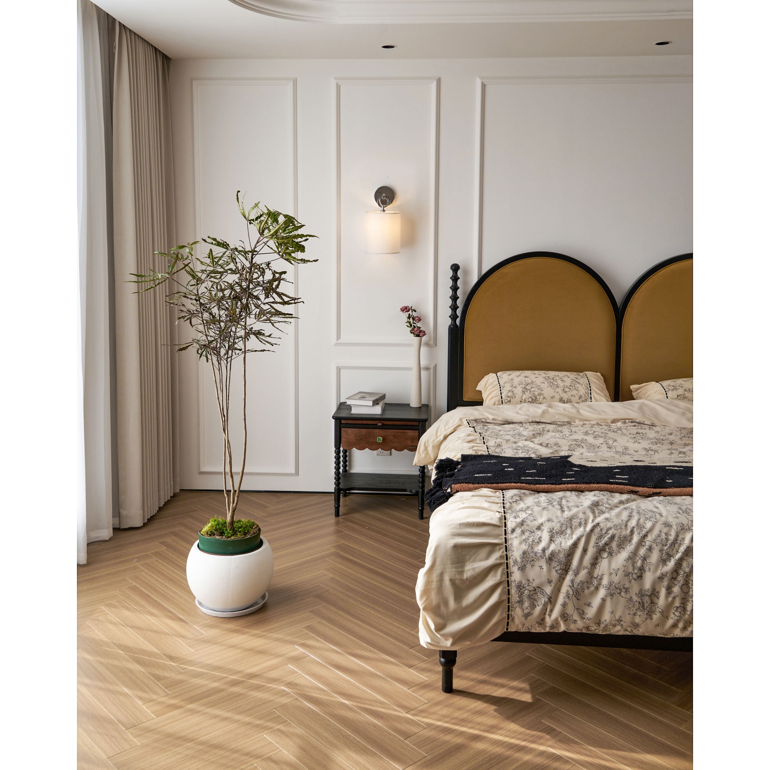 Rivor Ring Wall Light