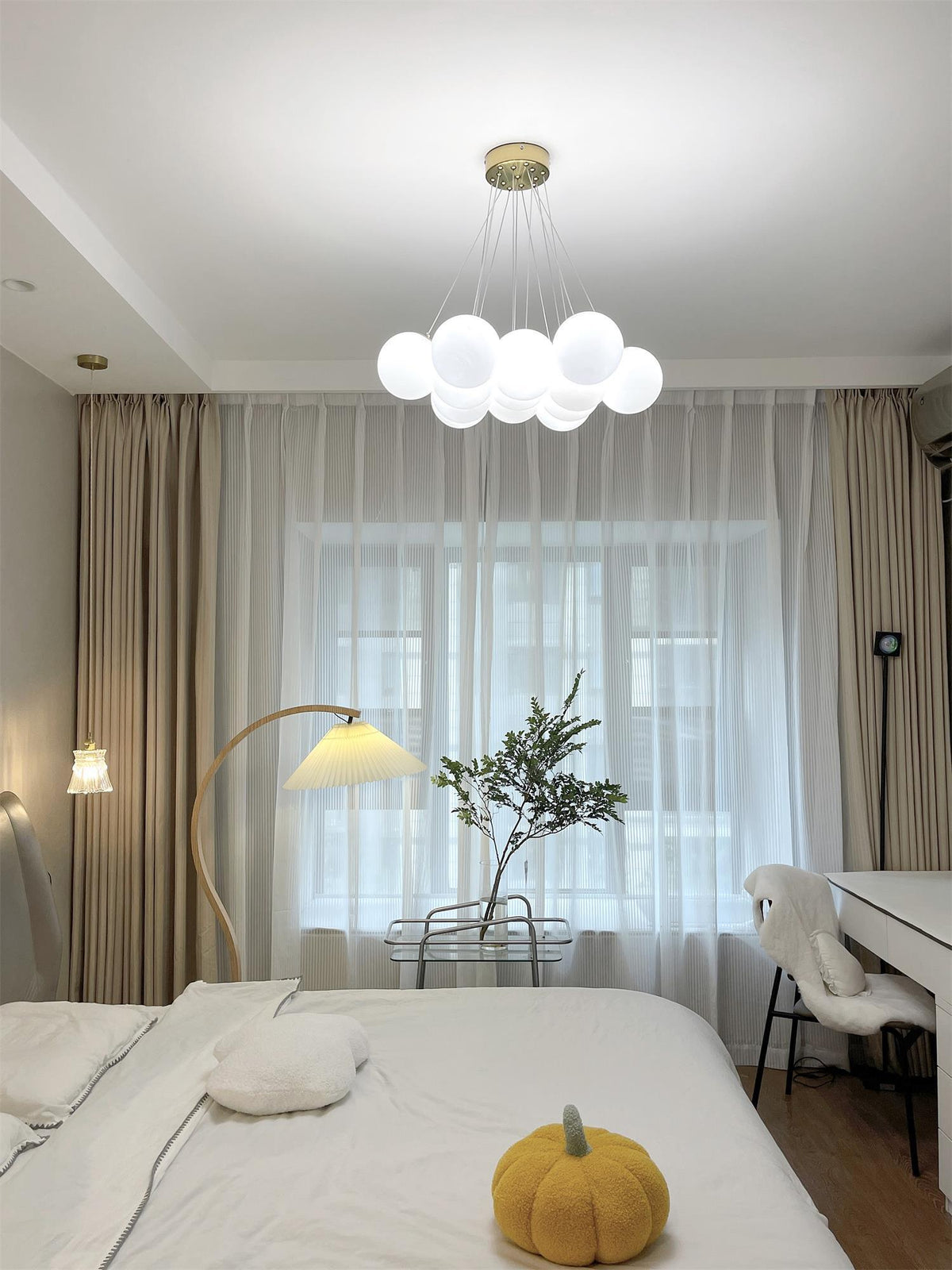Glass Cluster Chandelier – detail 27