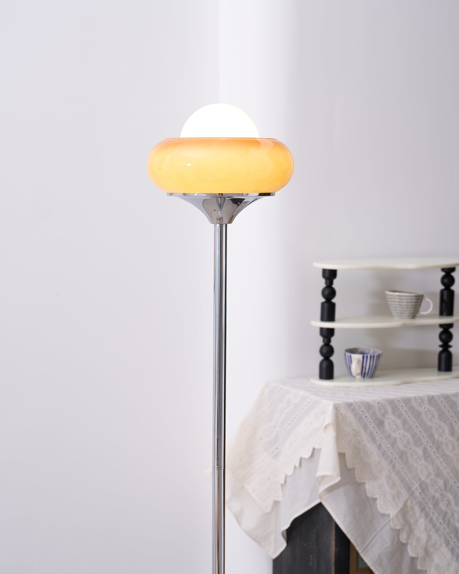 Nolla Globe Floor Lamp
