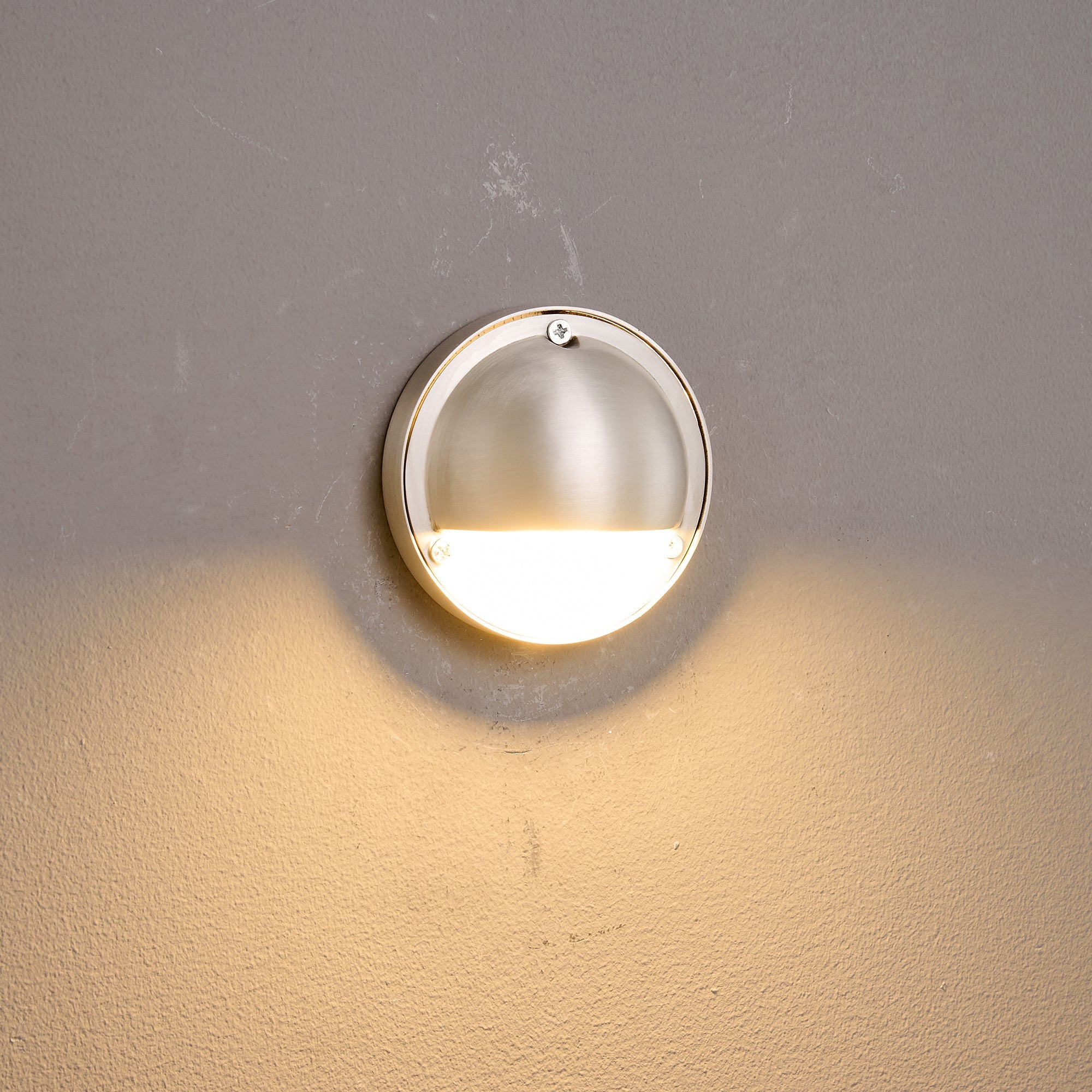 Fennis Outdoor Wall Light