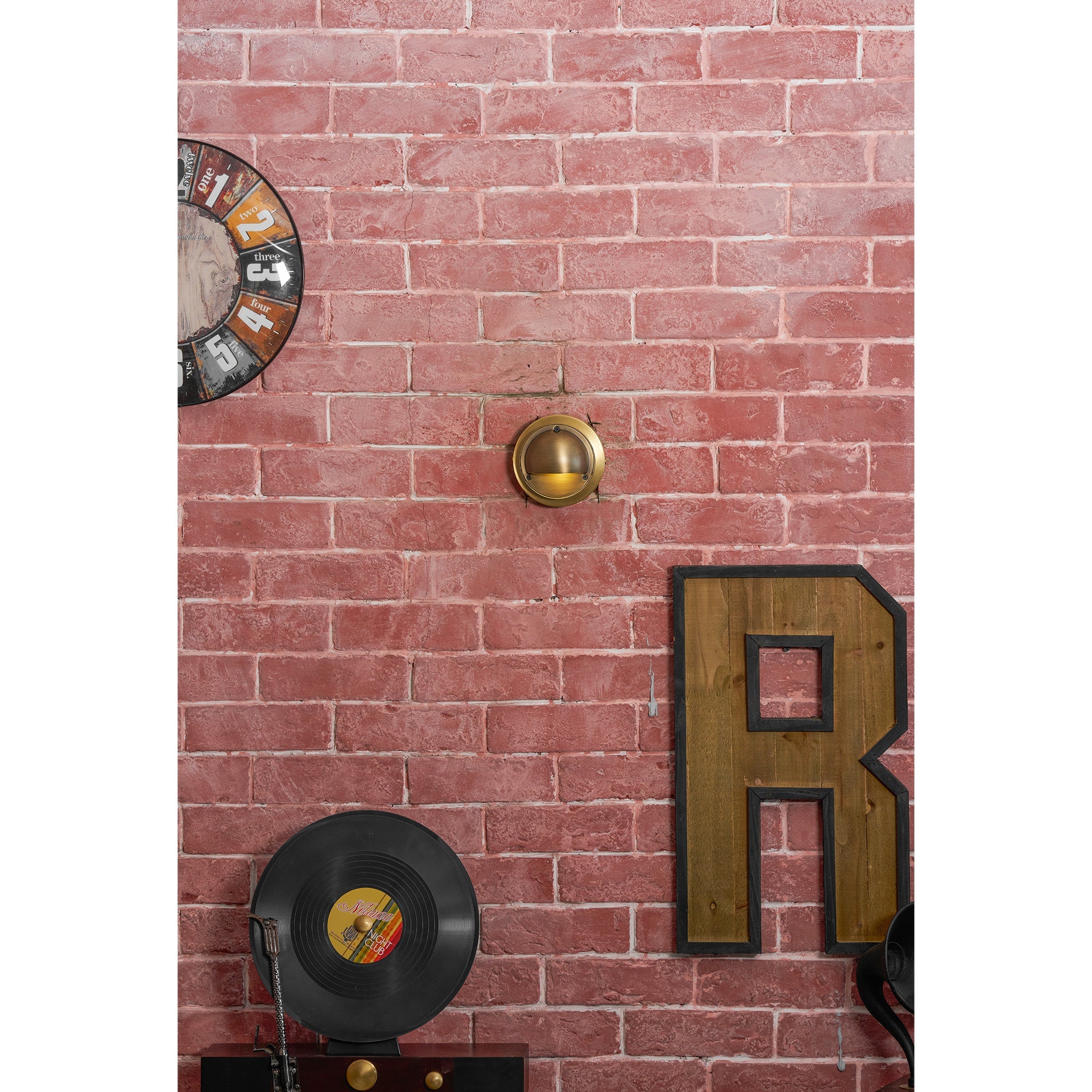 Fennis Outdoor Wall Light