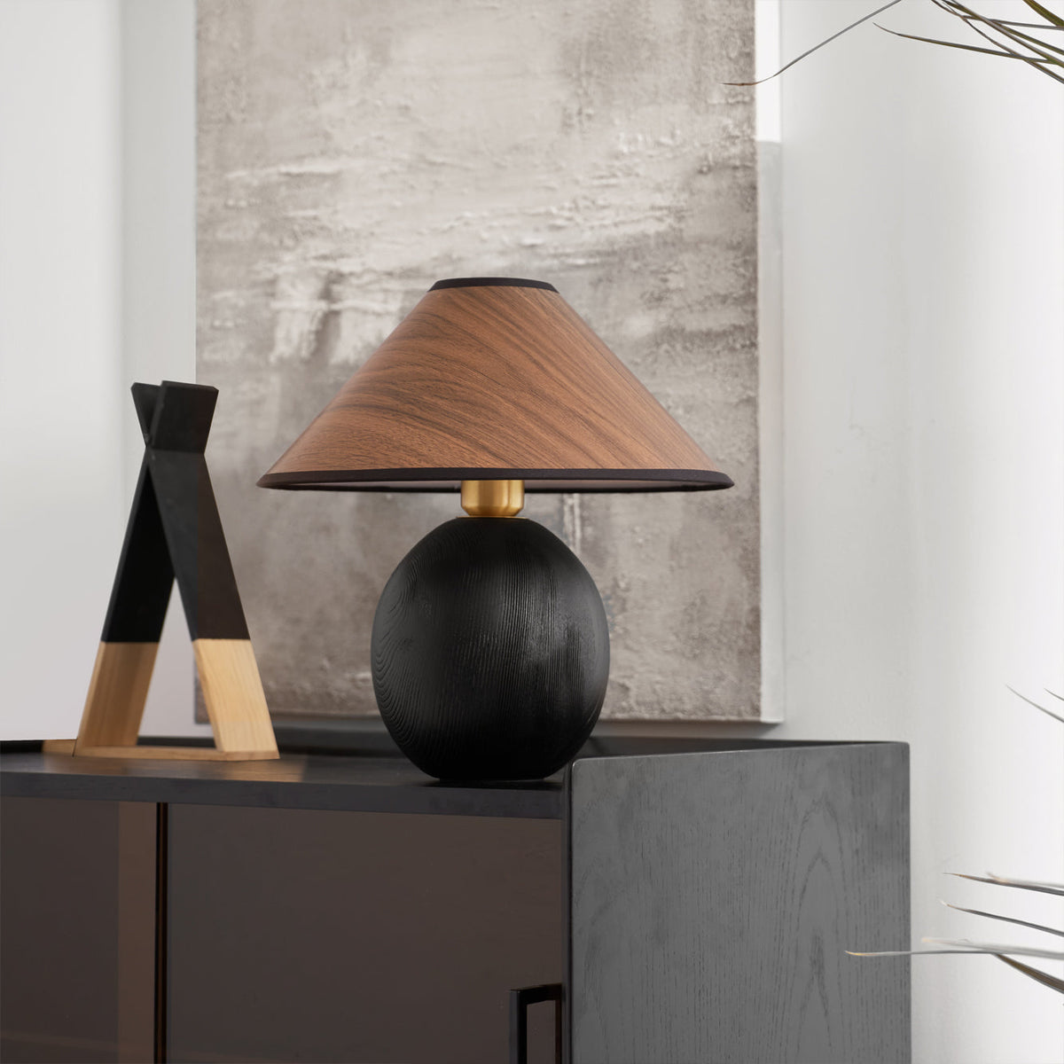 Corelko Table Lamp