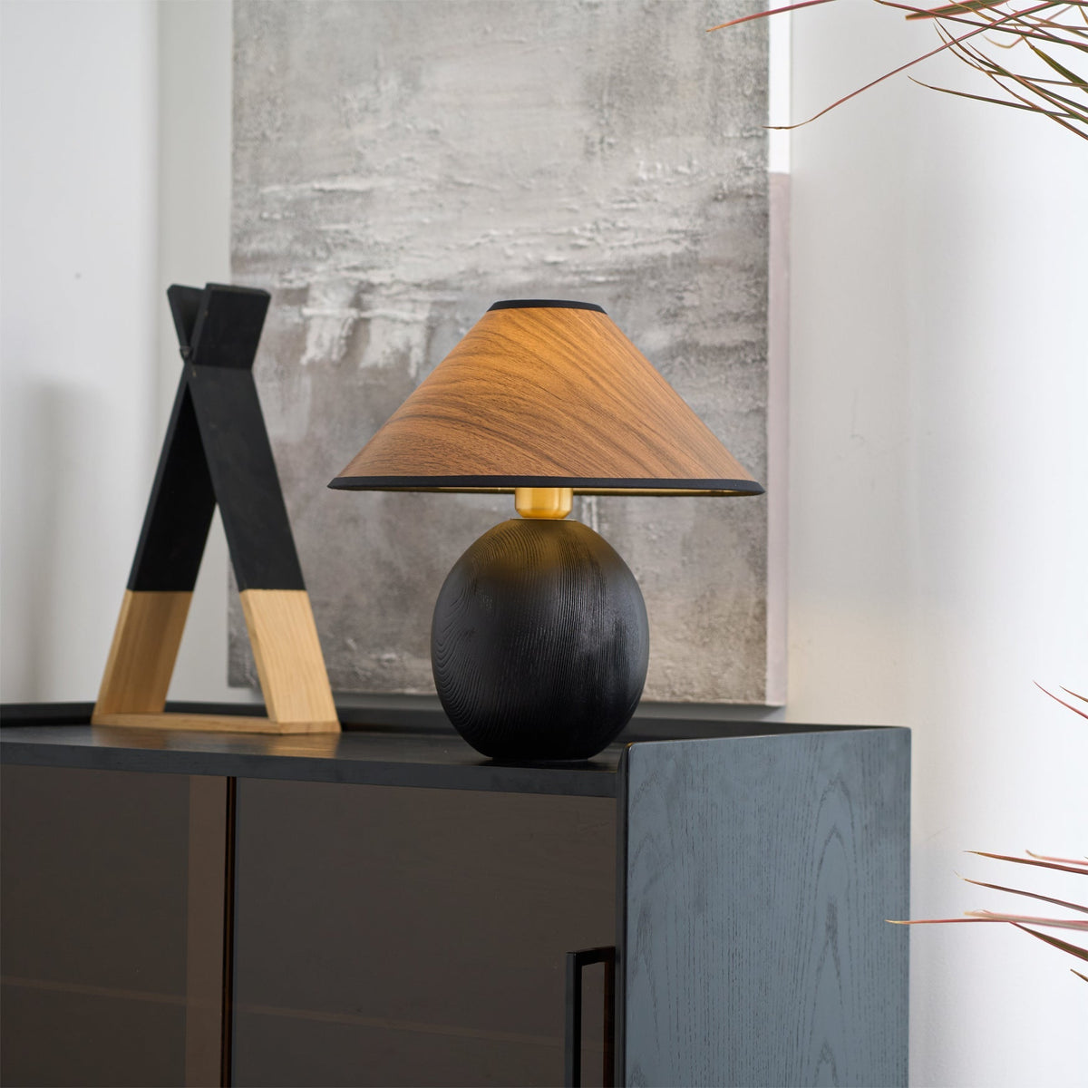 Corelko Table Lamp