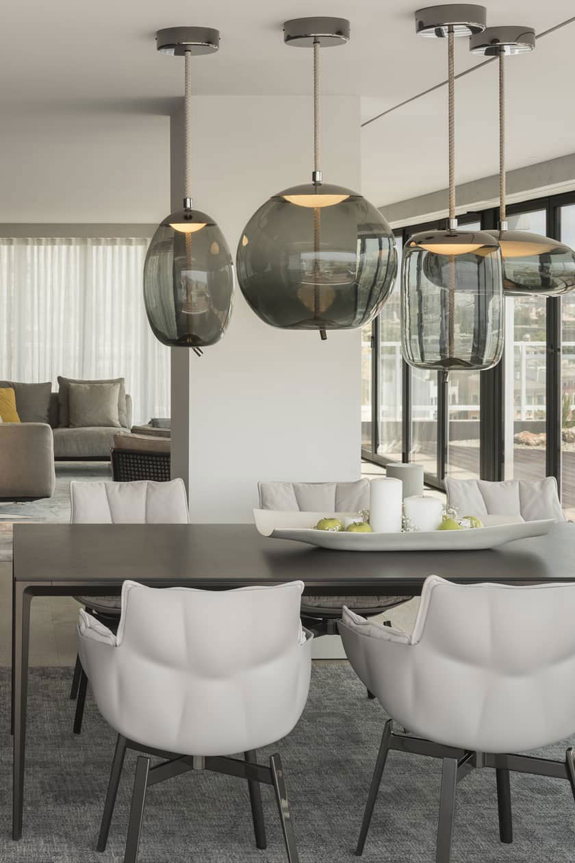 Arino Globe Pendant Light