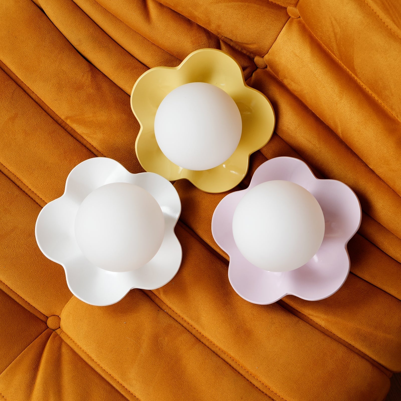 Marmar Flower Wall Light