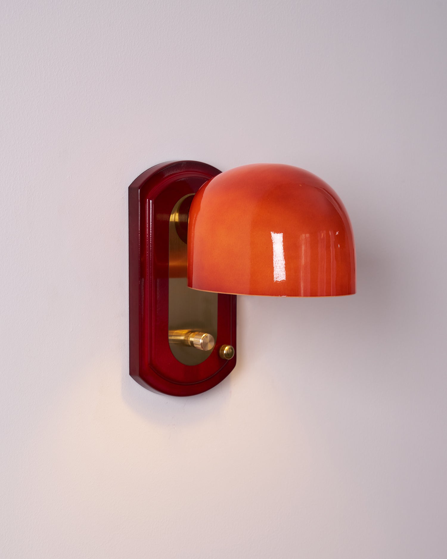 Calaro Wall Light