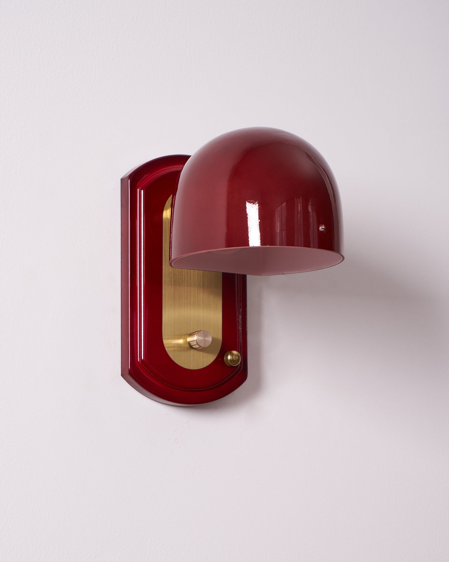 Calaro Wall Light