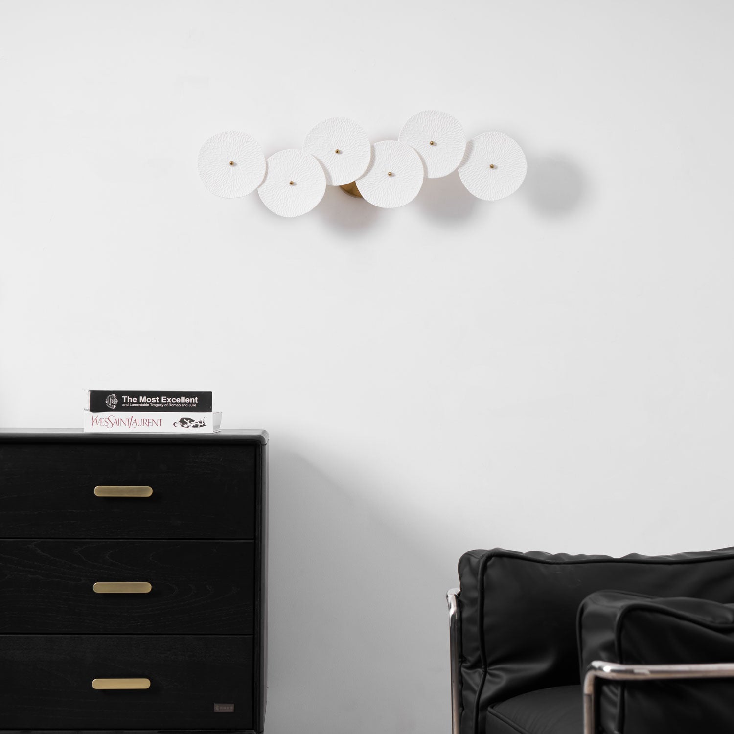 Joray Lotus Wall Light