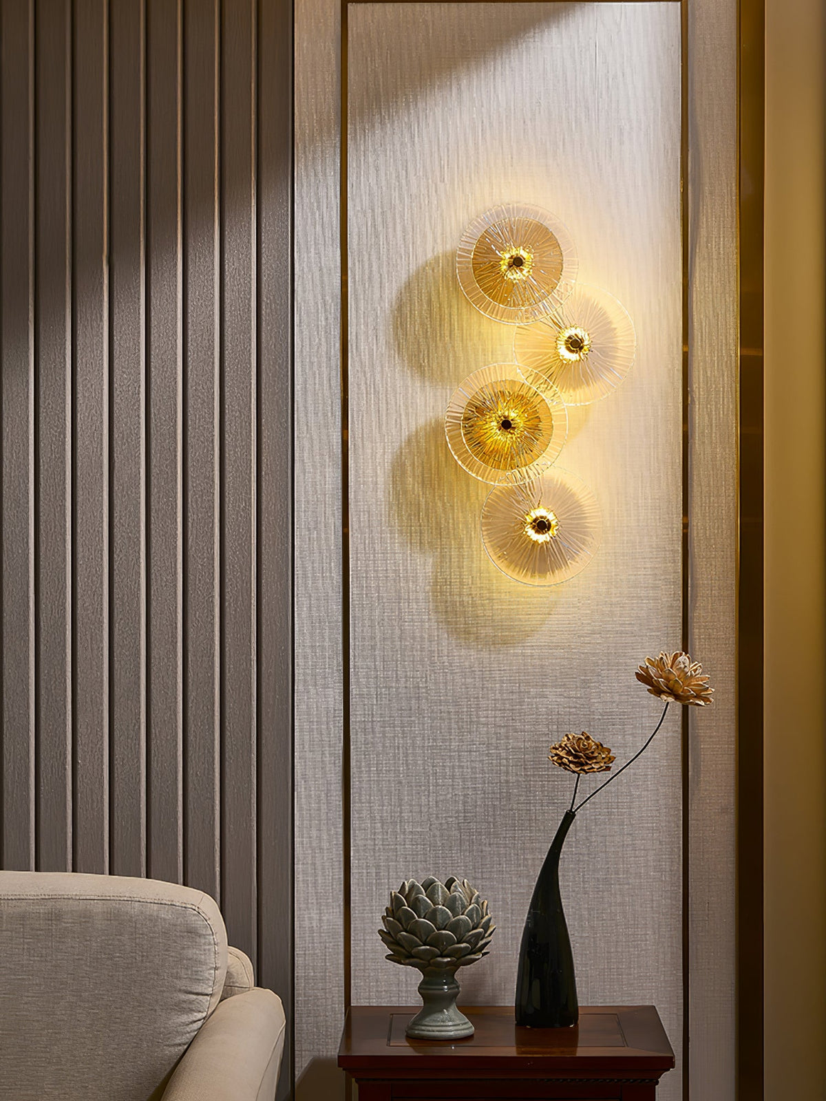 Dekorfine Lotus Leaves Wall Lamp — Detail View 44
