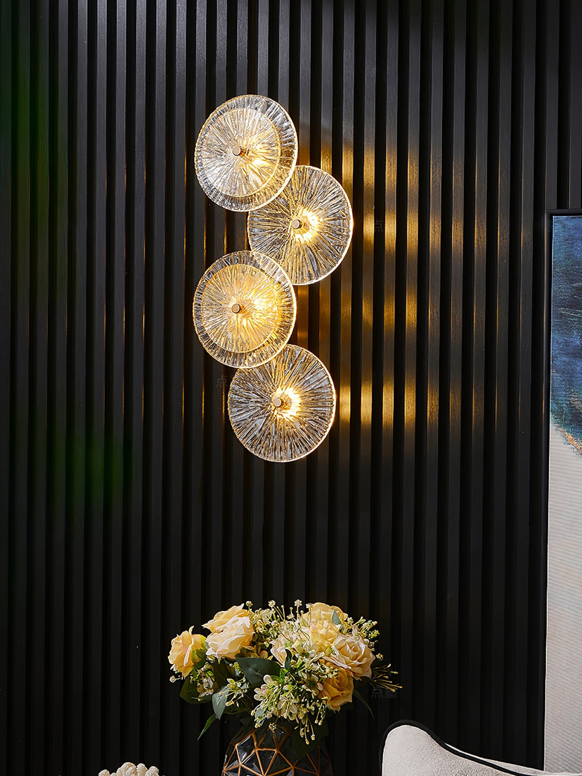 Valeu Floral Wall Light