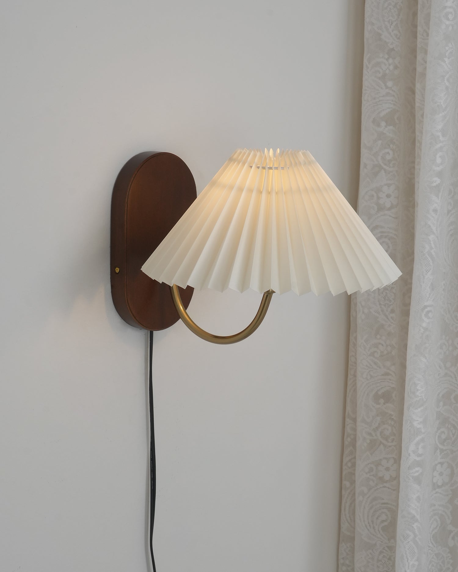 Quinialin Wall Light