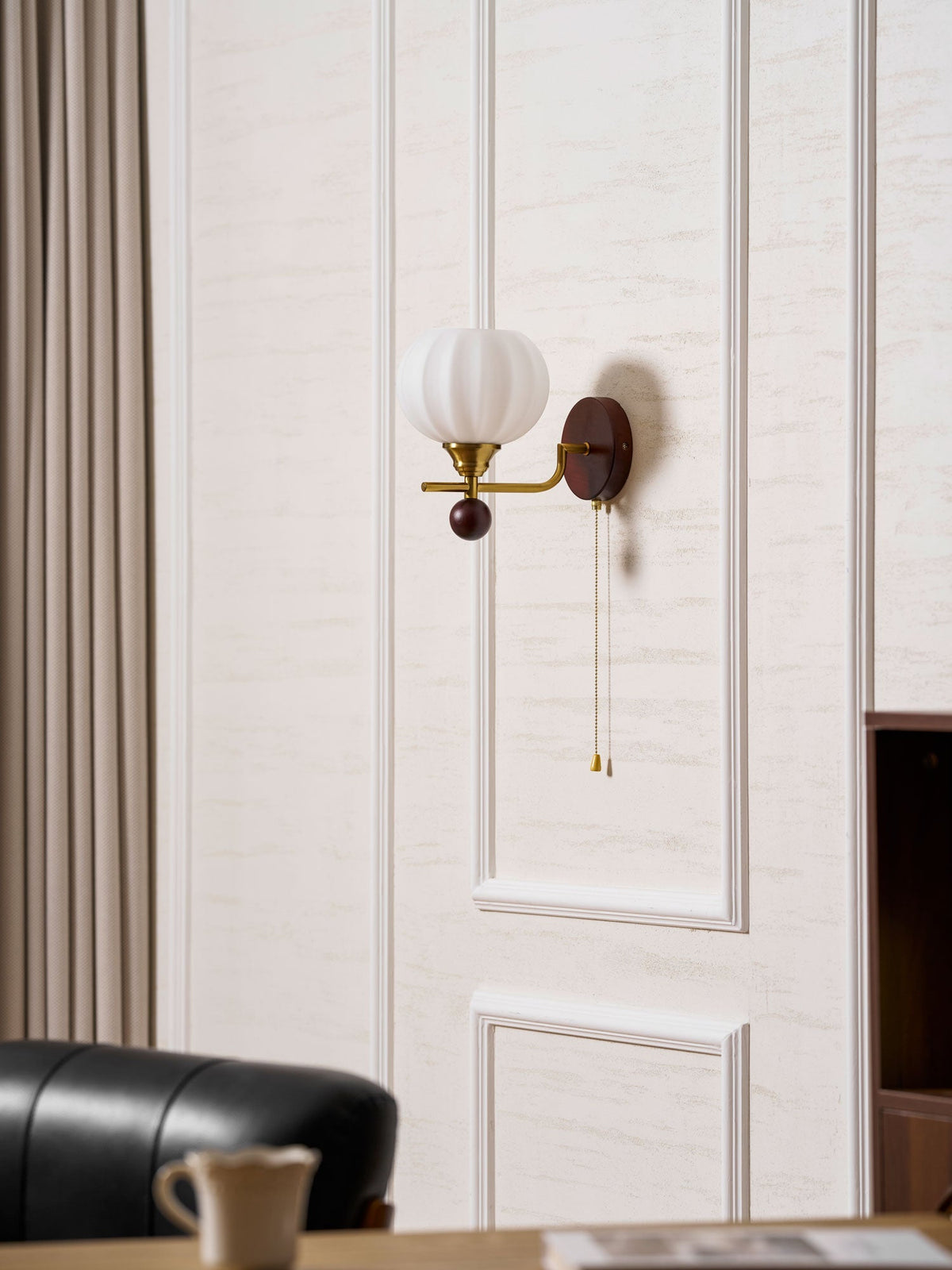 Lumea Crest Wall Lamp - Vakkerlight