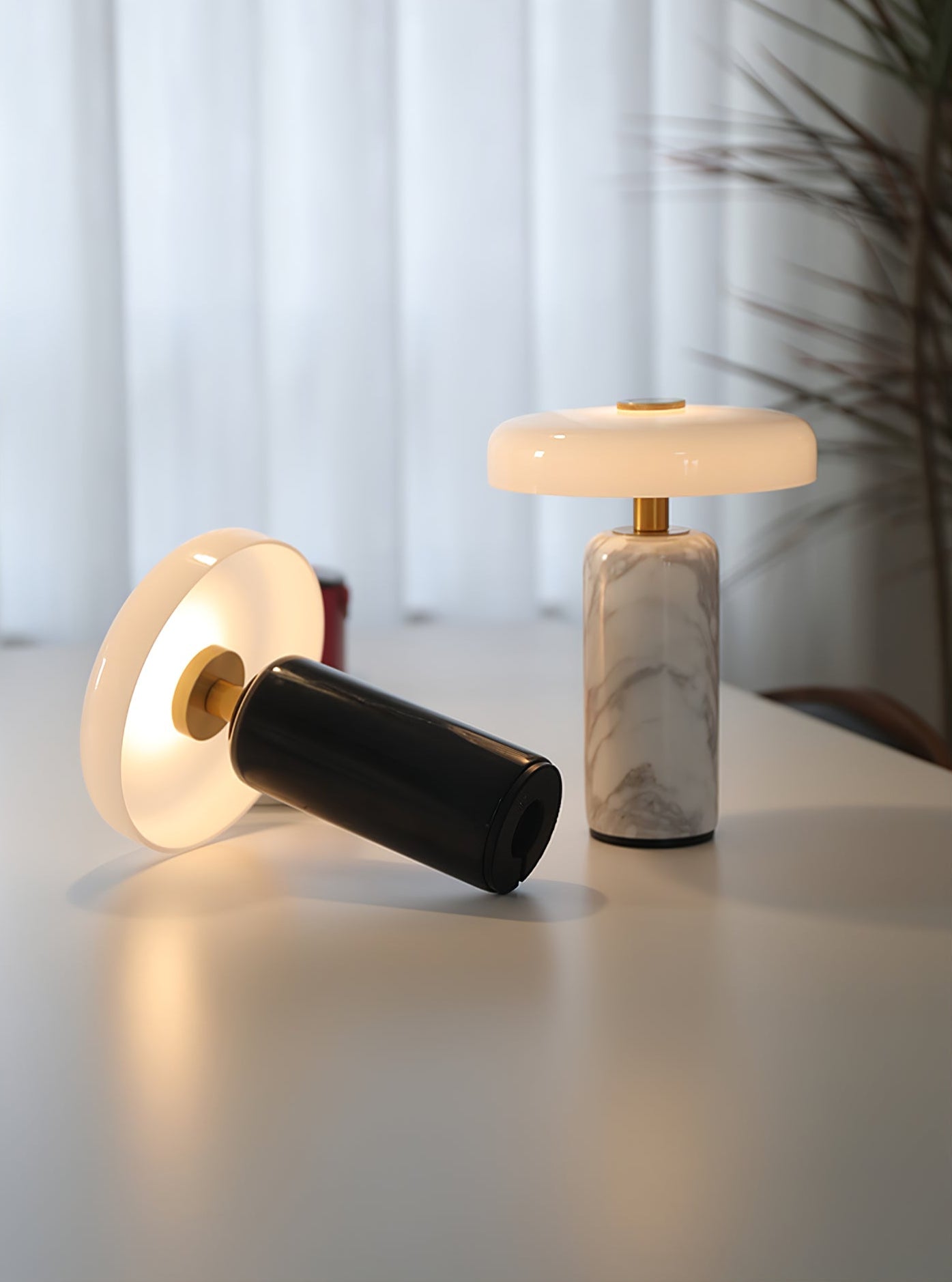 Sagean Marble Table Lamp