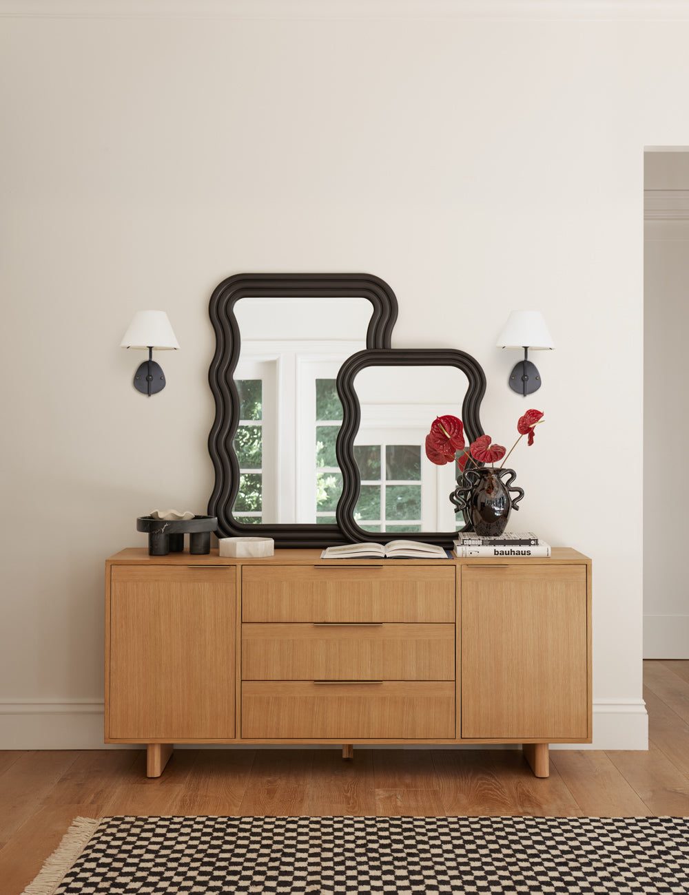 Zelioton Wall Light