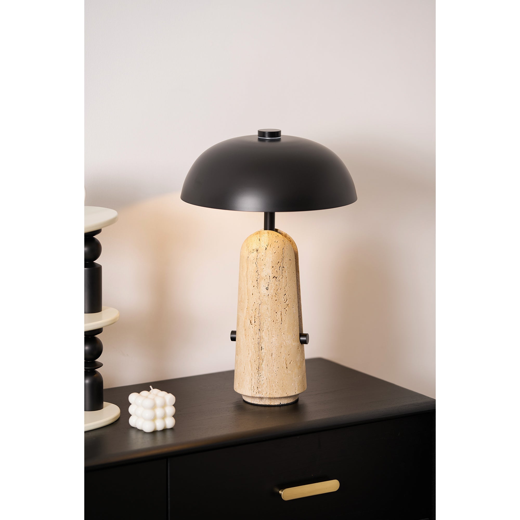 Coveliyn Table Lamp