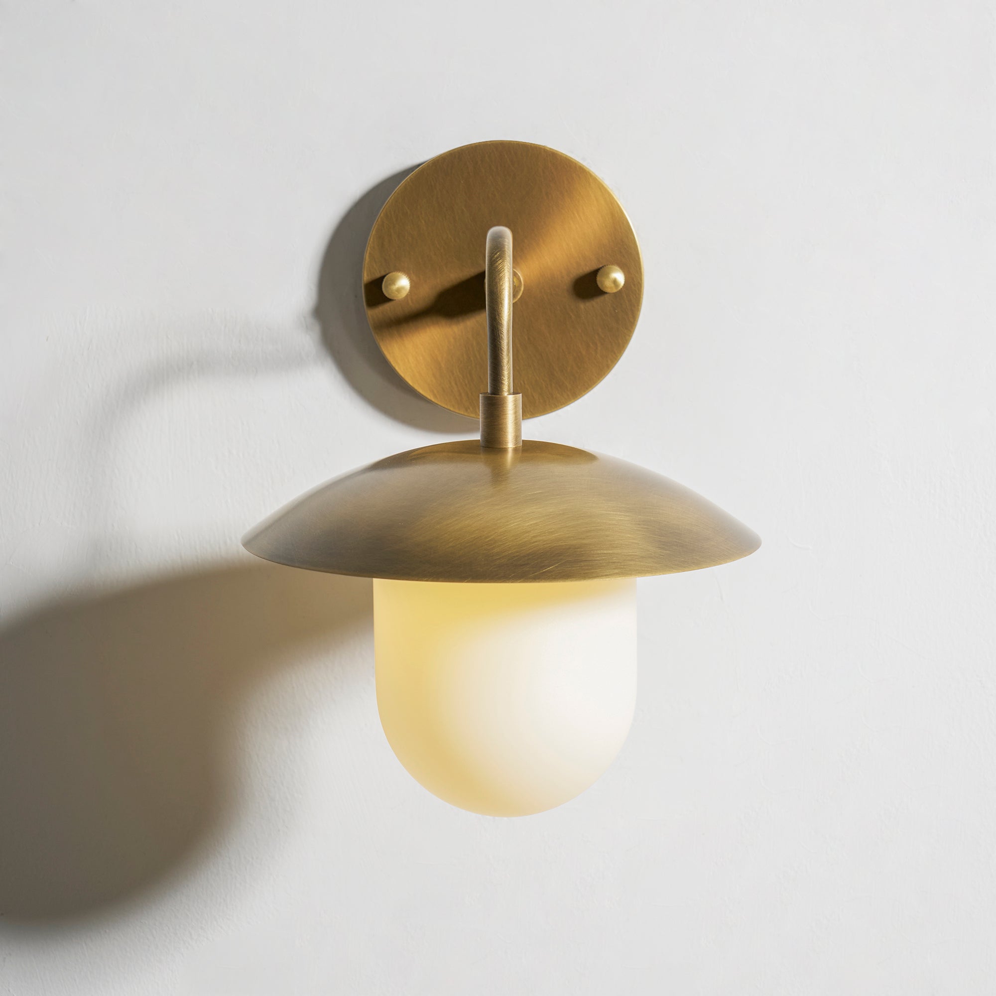Roley Wall Light
