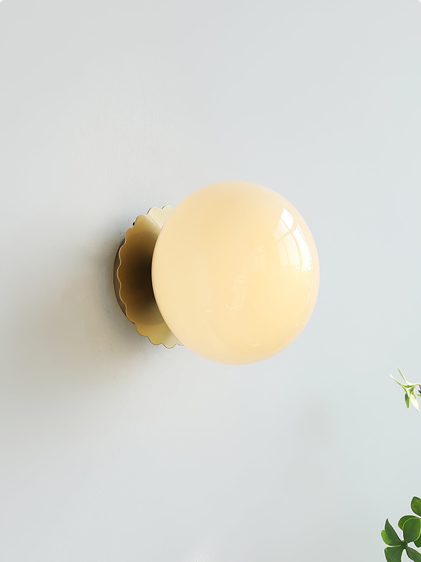 Cayvial Modern Wall Light