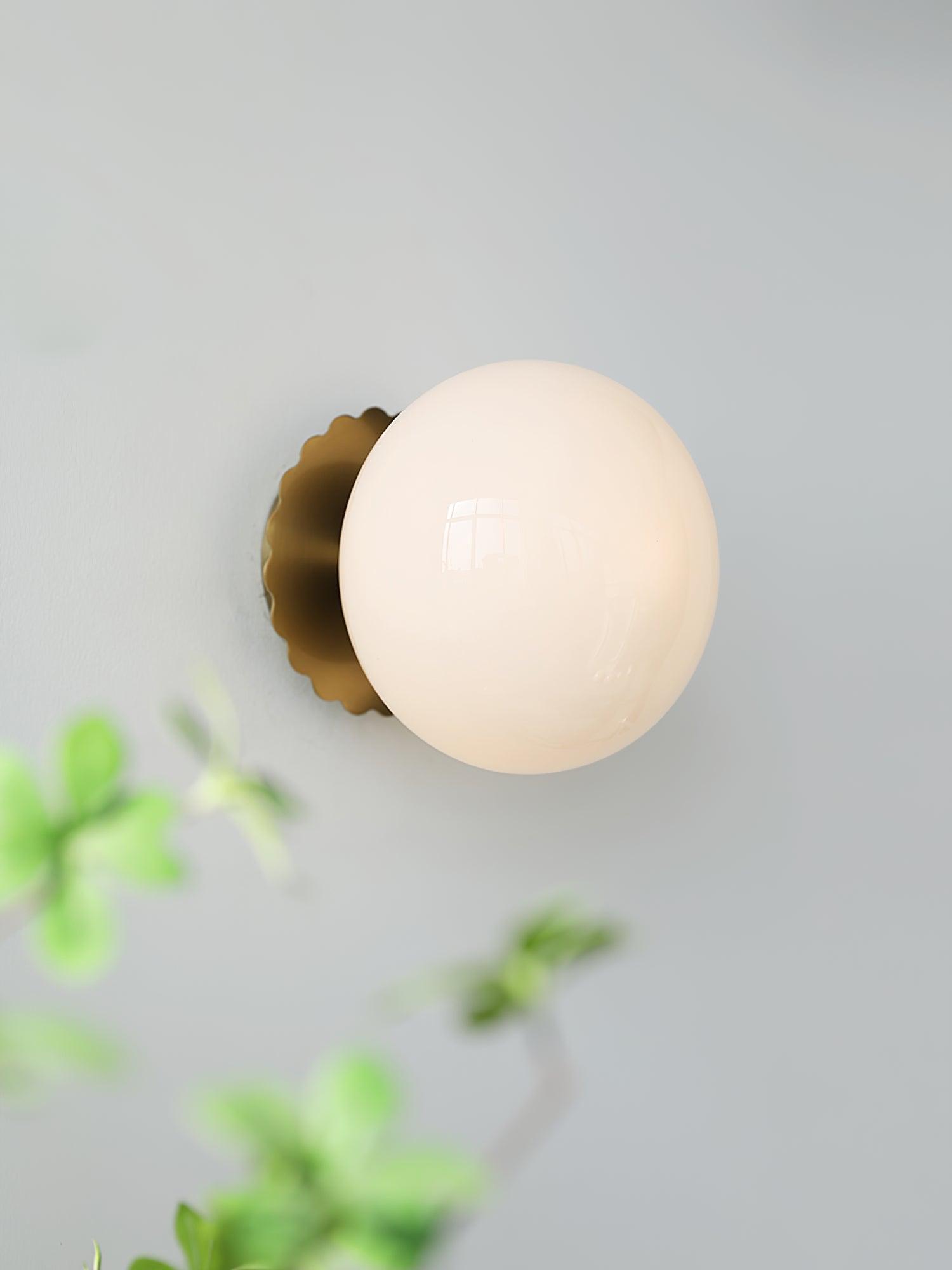 Cayvial Modern Wall Light