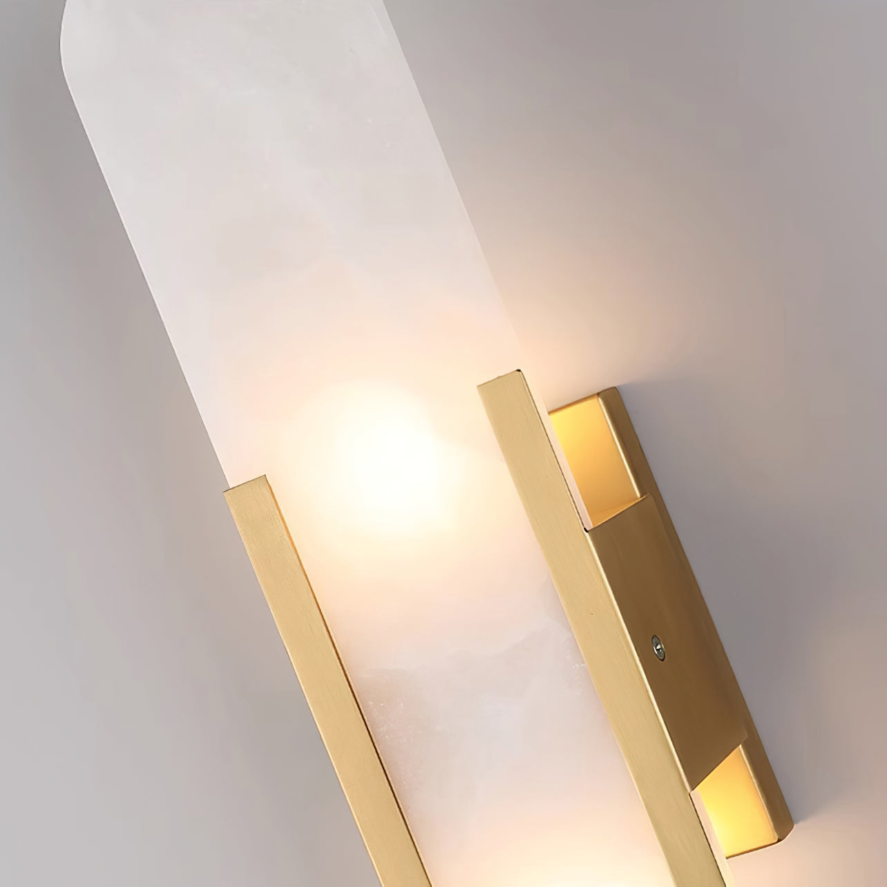 Koava Wall Light