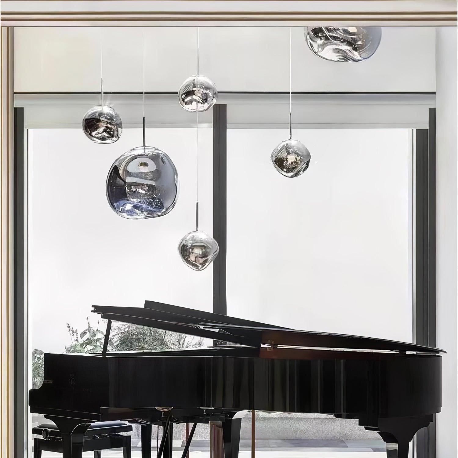 Loronova Pendant Light