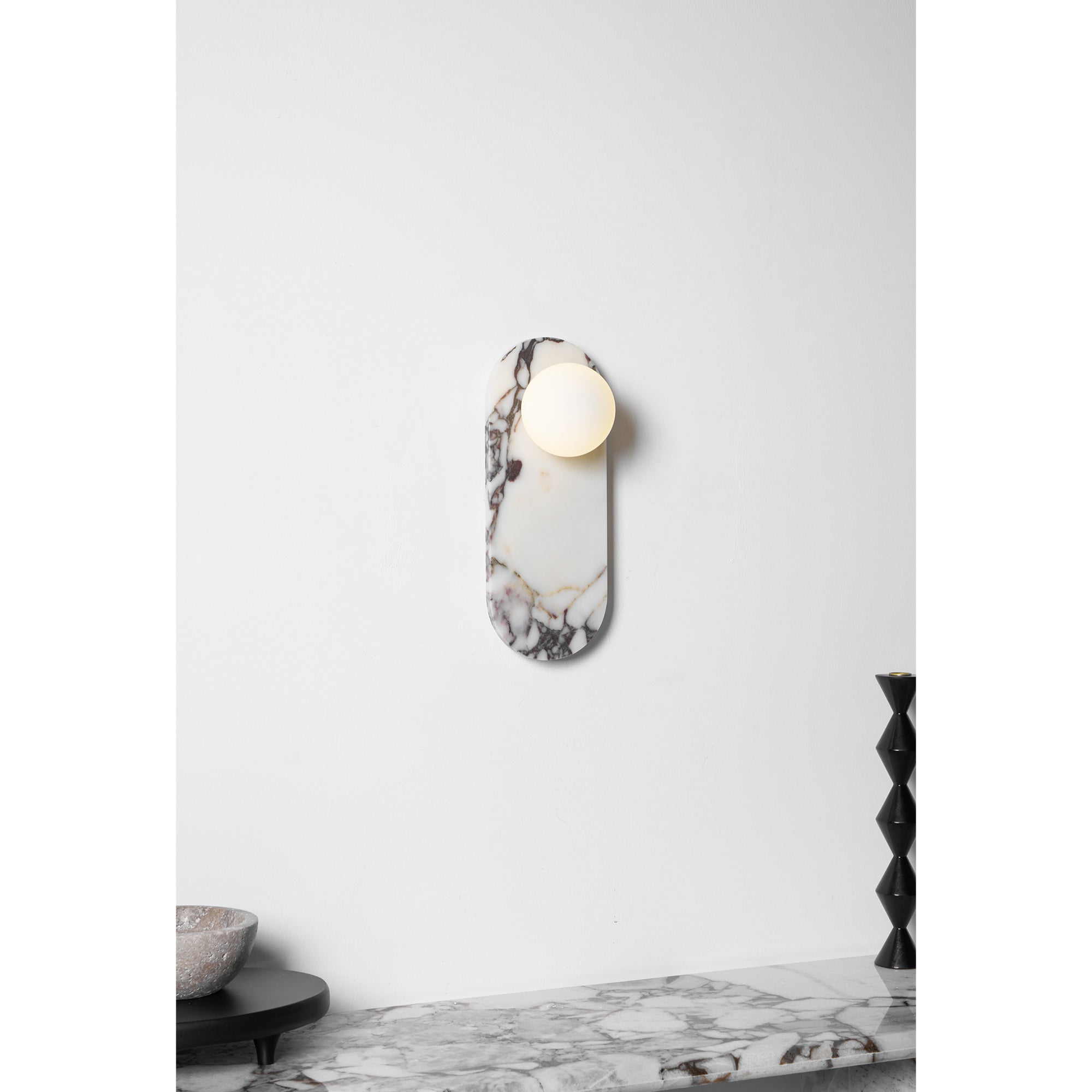 Lioalen Globe Wall Light