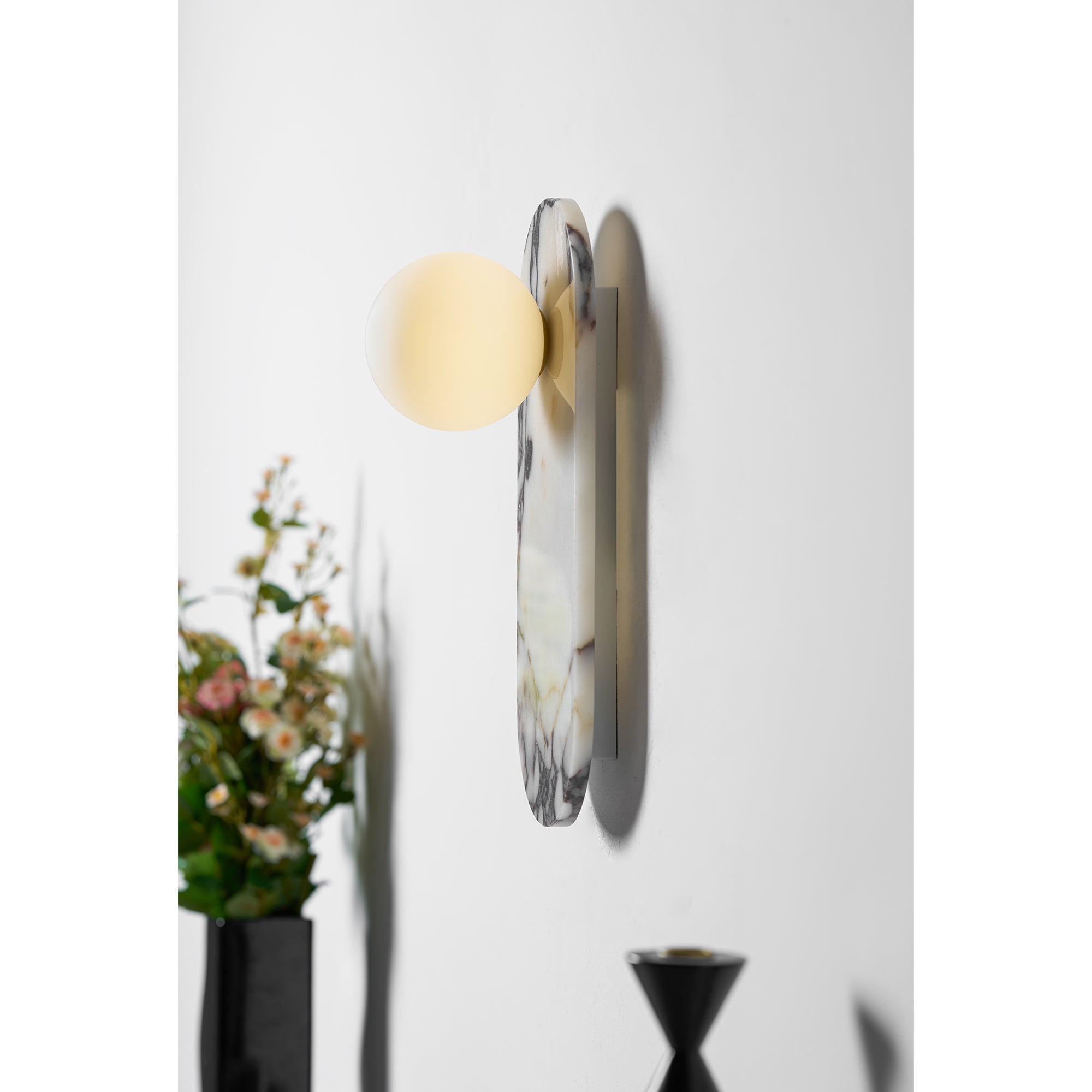 Lioalen Globe Wall Light
