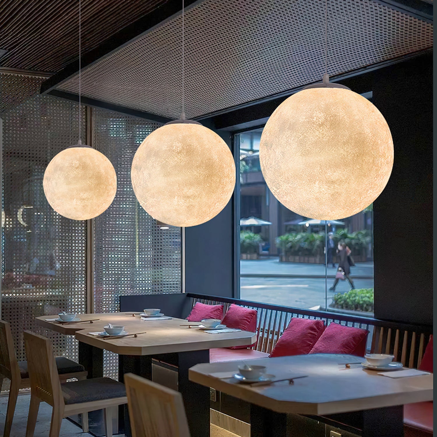 Camu Globe Pendant Light