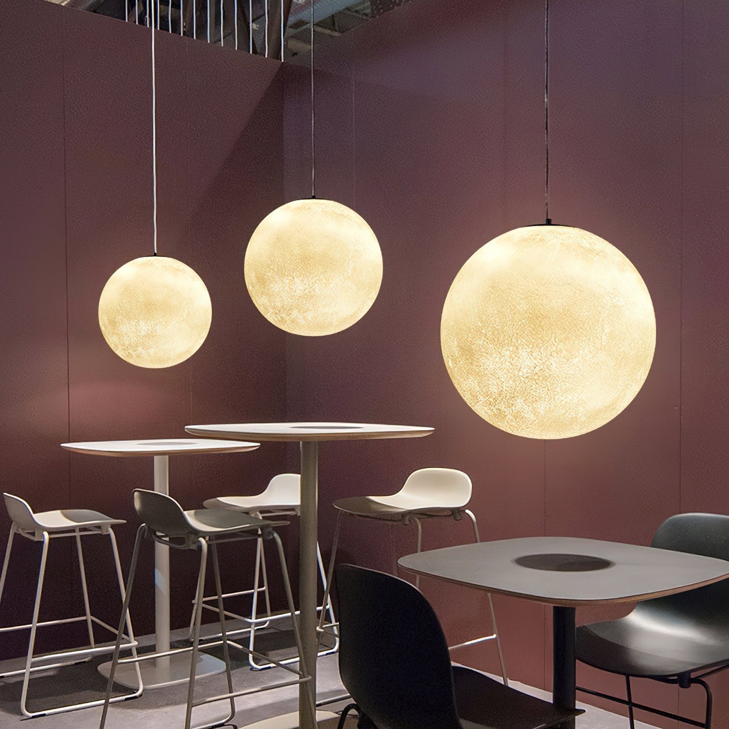 Camu Globe Pendant Light