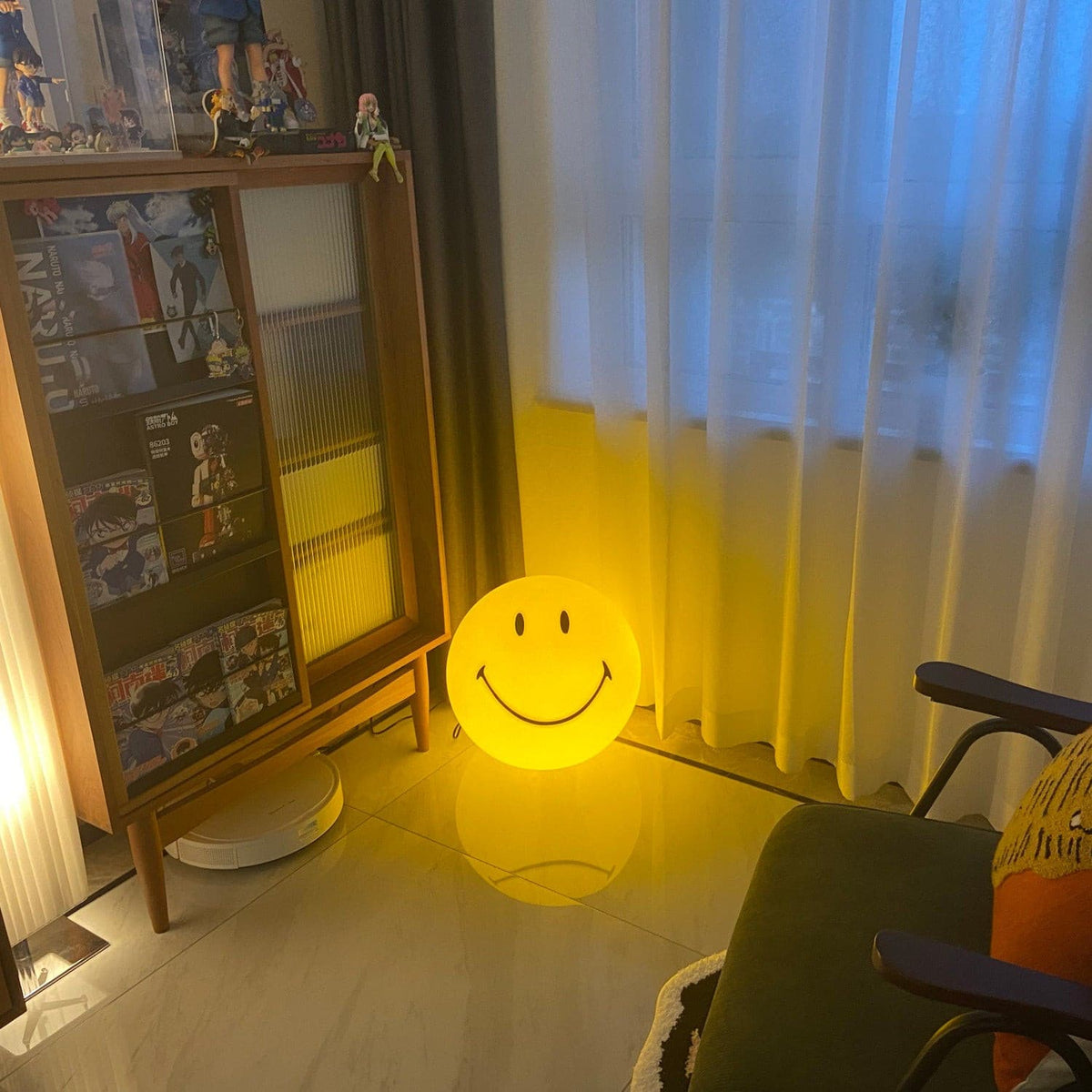 Smiley Table Lamp – detail 5