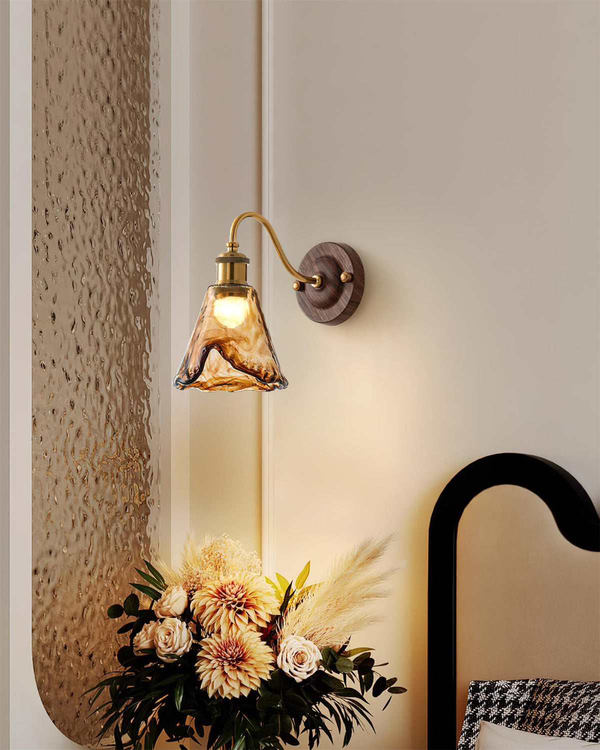 Reefaya Outdoor Wall Light