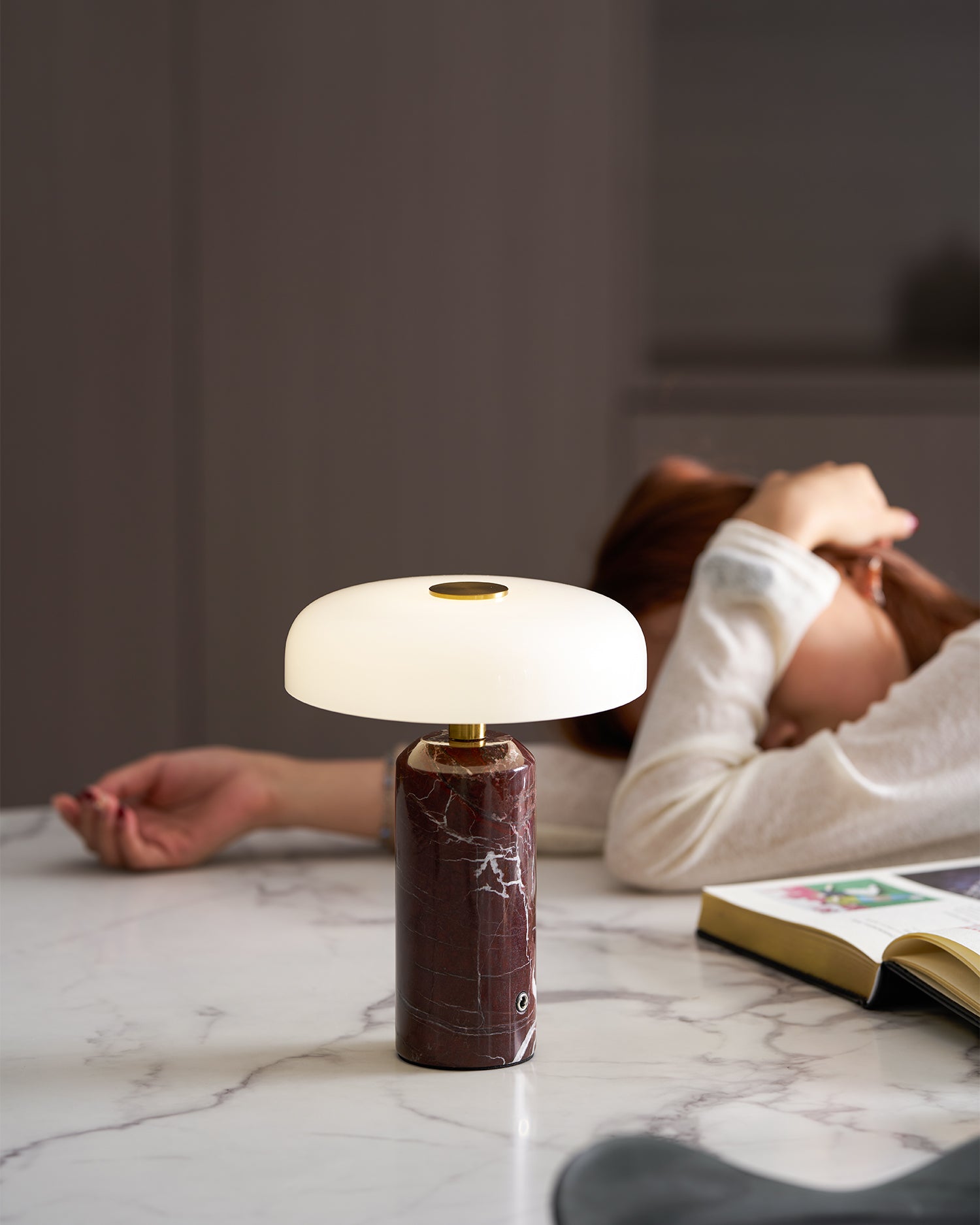 Sagean Marble Table Lamp