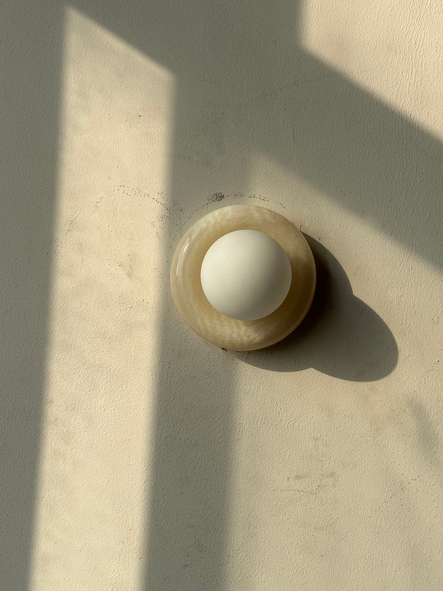 Wyno Wall Light
