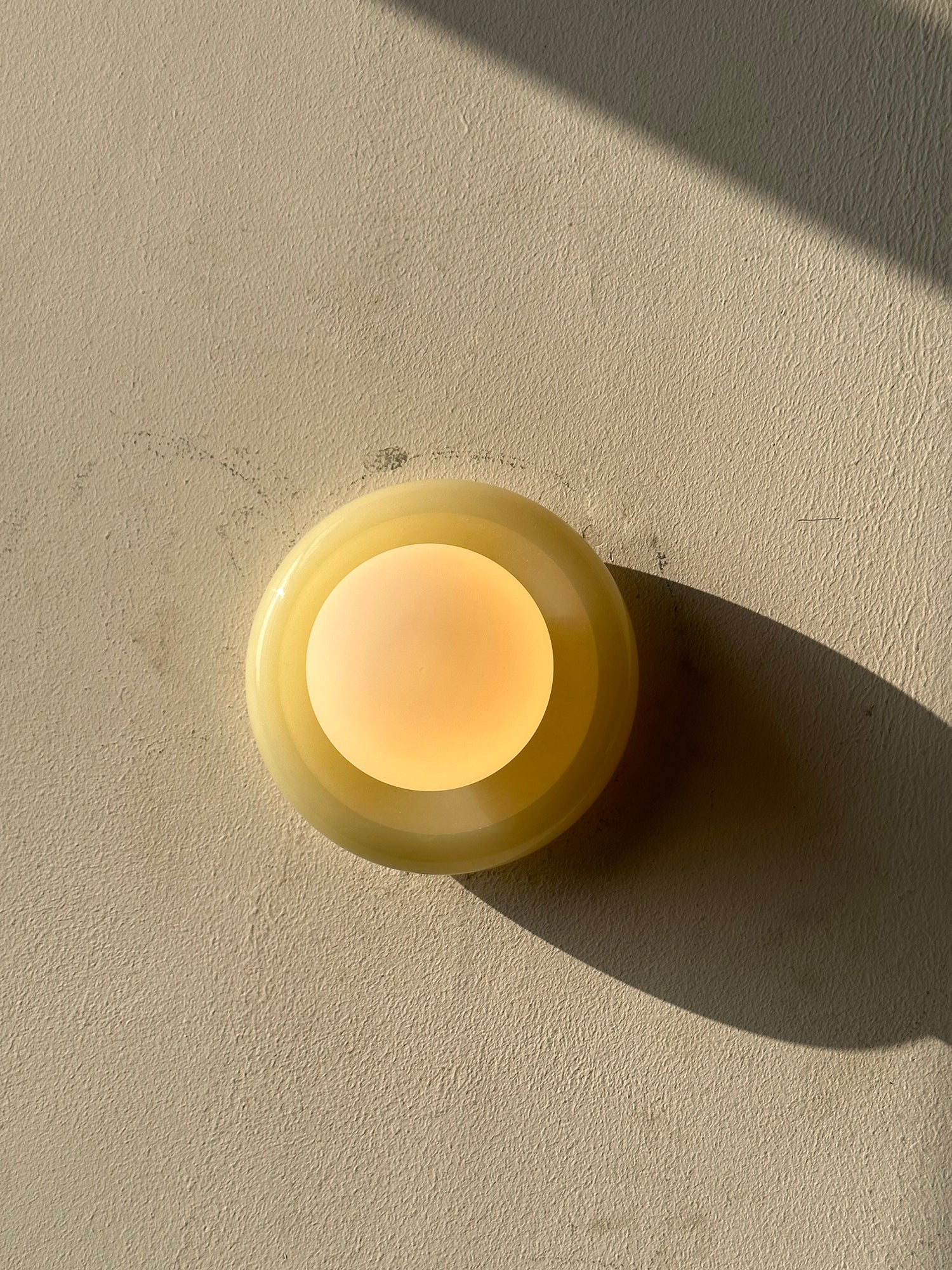 Wyno Wall Light