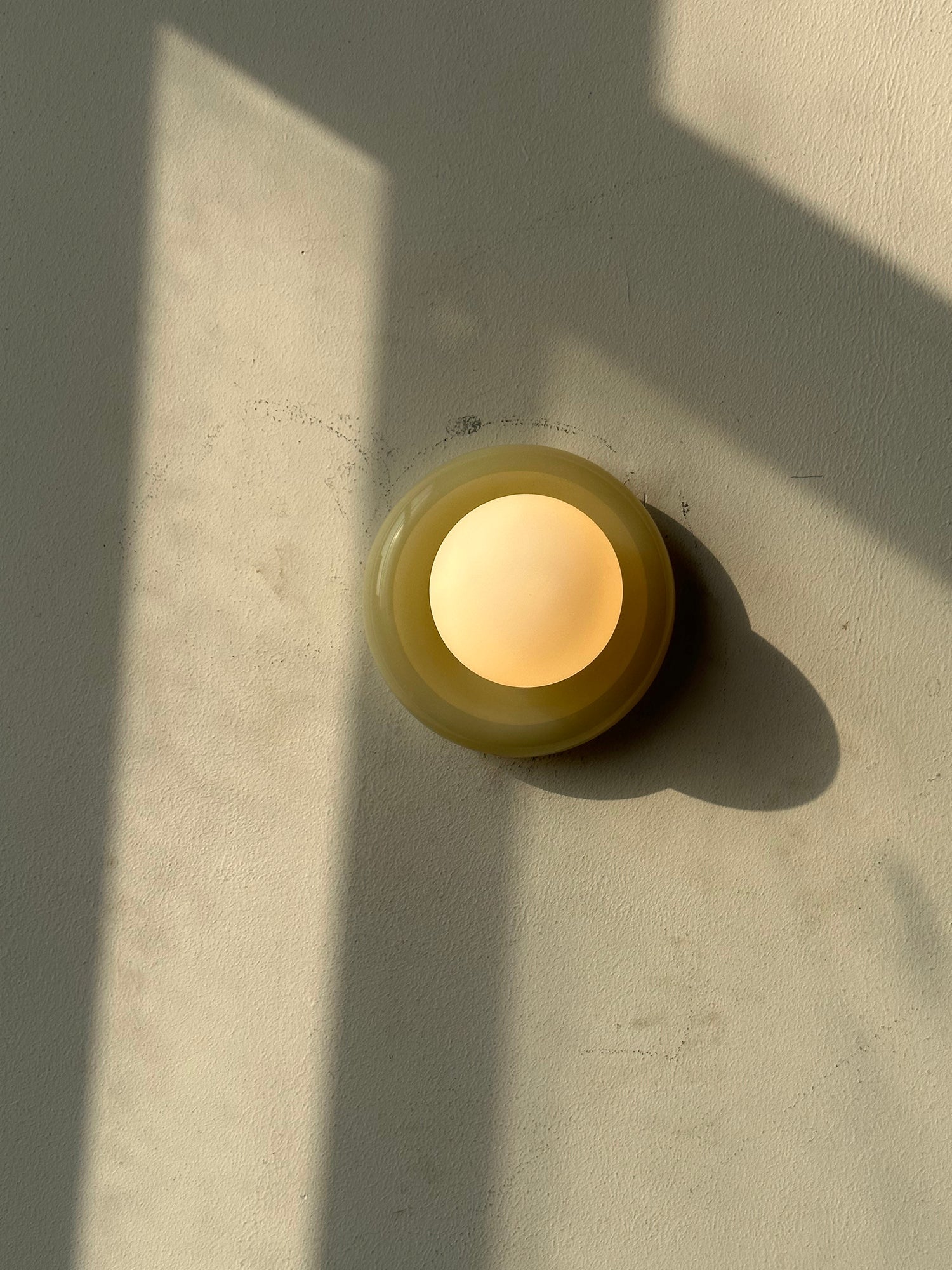 Wyno Wall Light