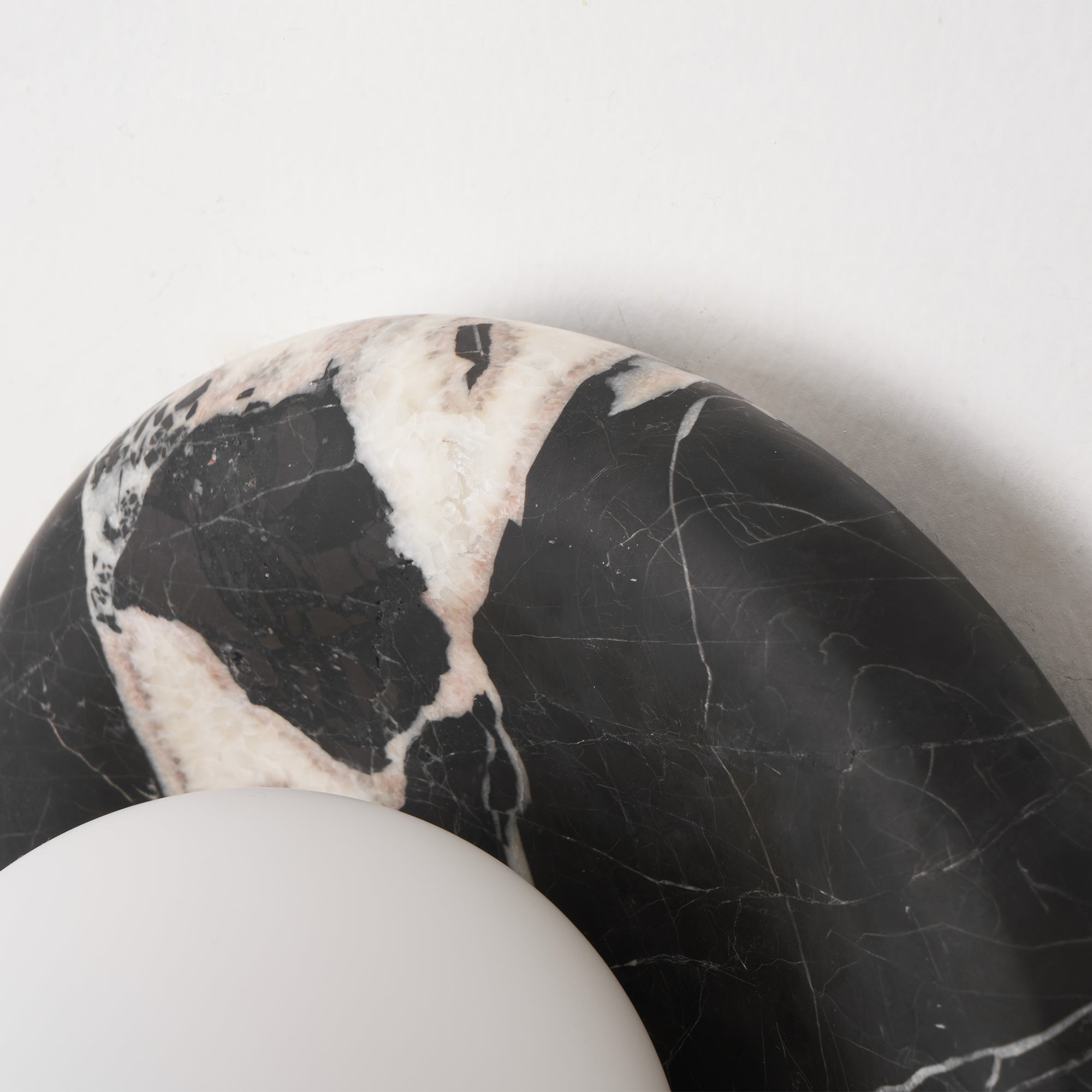 Liomiio Round Wall Light