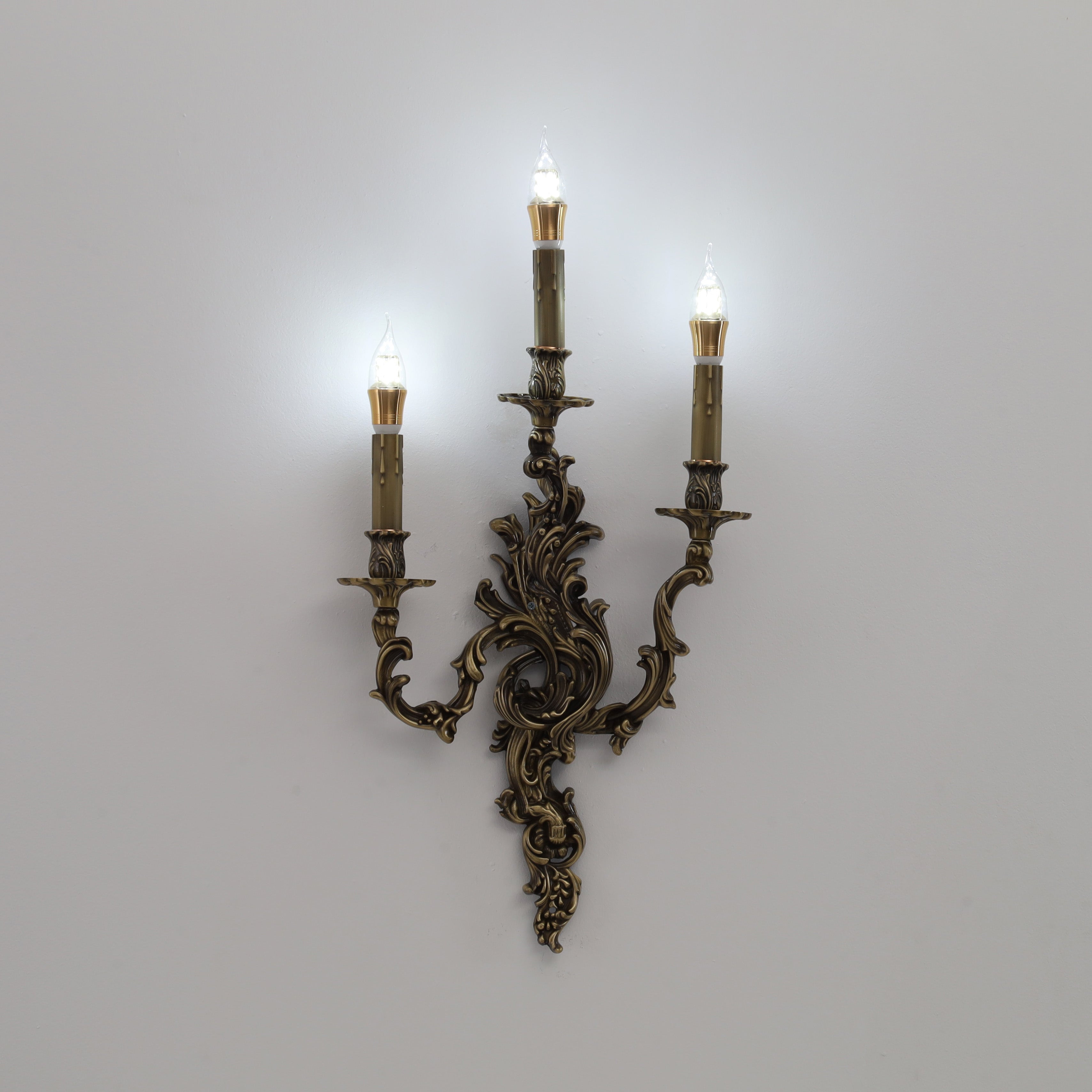 Rovenoa Classic Wall Light